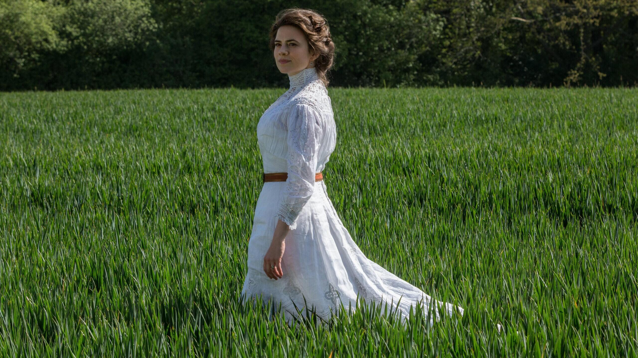 Hayley Atwell: Margaret Schlegel in white dress, Howards End, Television drama based on the 1910 novel by E. M. Forster. 2560x1440 HD Wallpaper.
