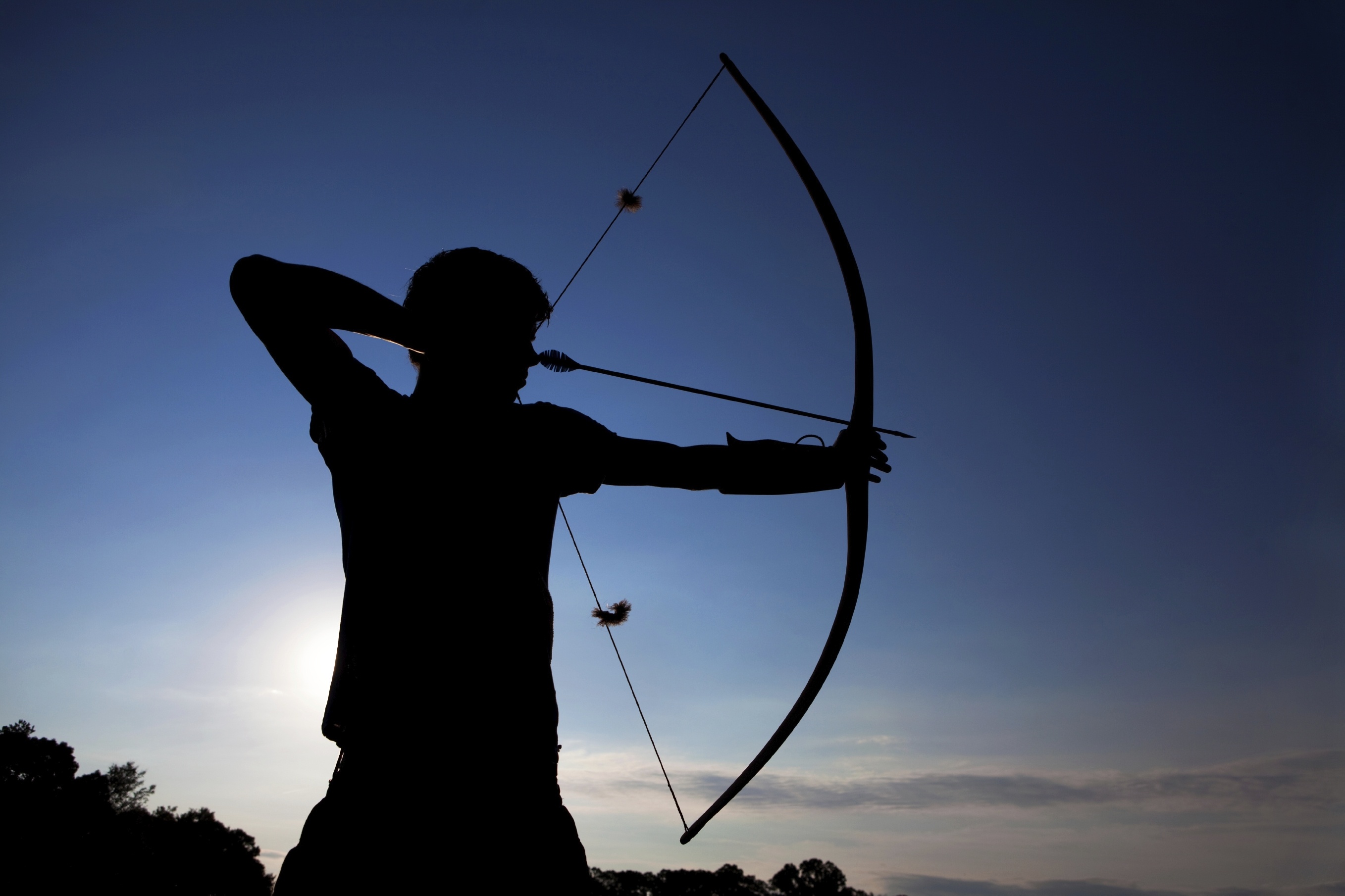 Archery: Bowman is ready to shoot, Competitive sport. 2720x1810 HD Wallpaper.