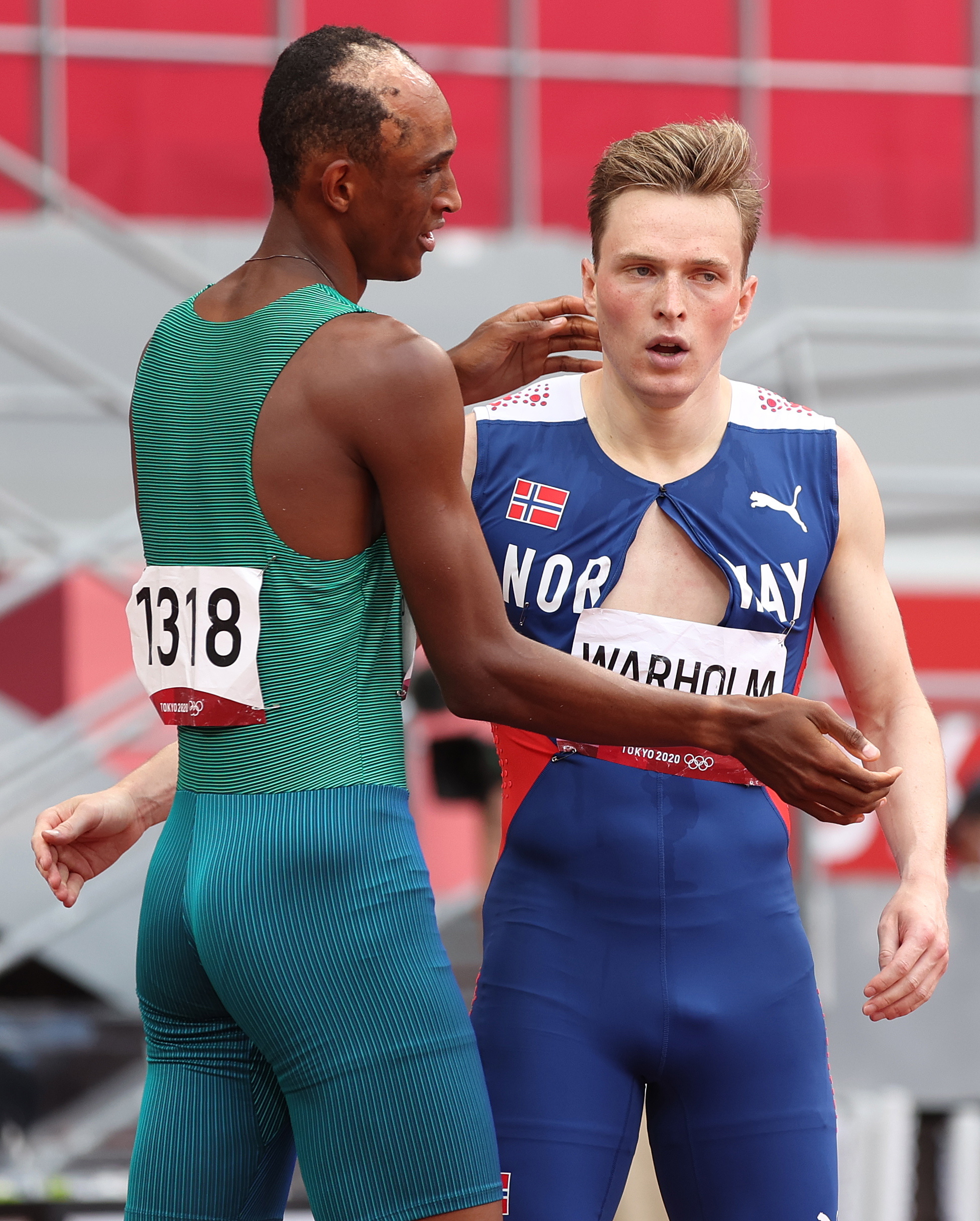 Karsten Warholm, World record, 400m hurdles, Olympic gold, 1960x2440 HD Phone