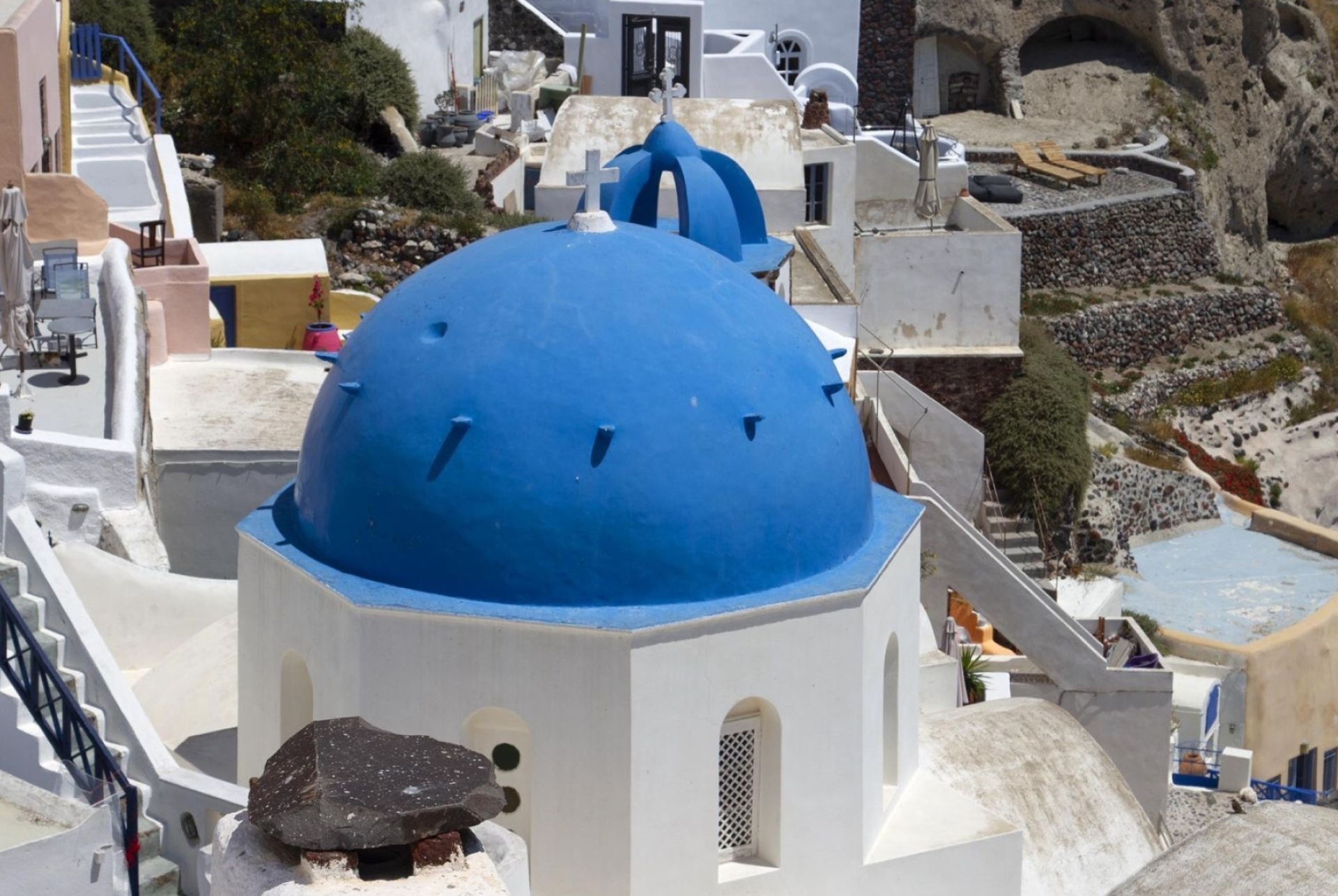 Blue Domes of Oia, Santorini churches, Stunning views, Greek charm, 1920x1290 HD Desktop