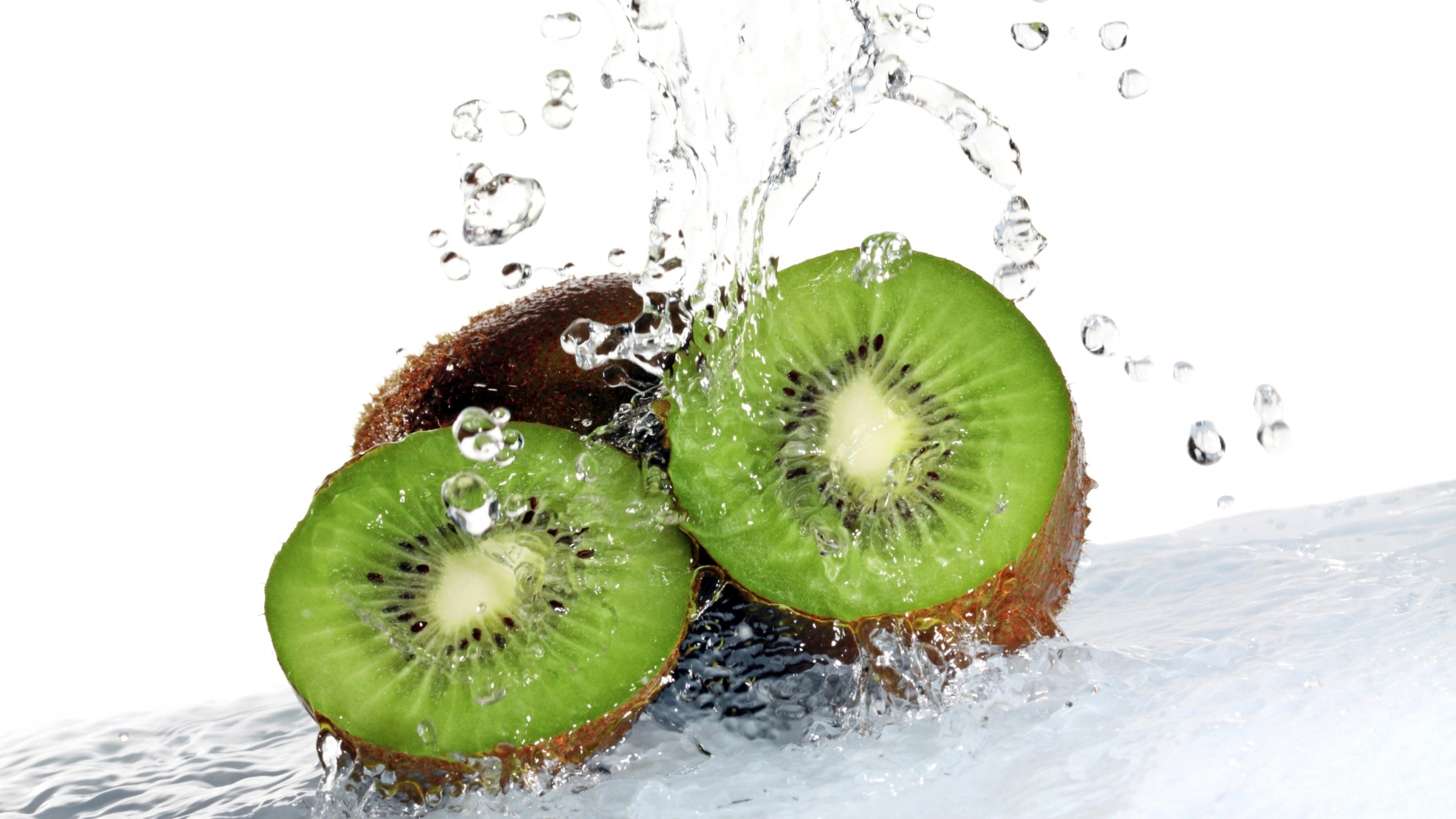 Kiwi fruit water, Hydrating image, Quenches thirst, Summertime delight, 3840x2160 4K Desktop
