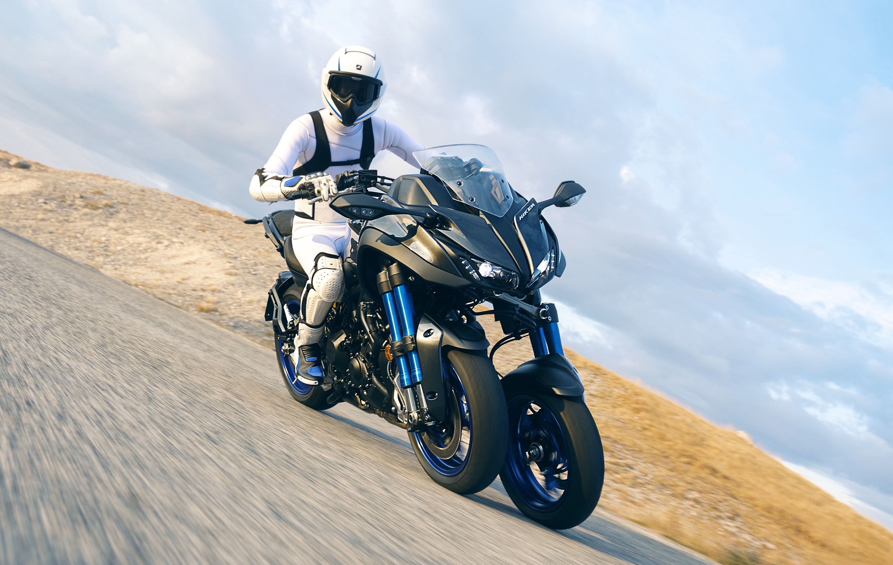 Yamaha Niken, Leaning multi-wheeler, Double forks innovation, Next-level agility, 2880x1830 HD Desktop