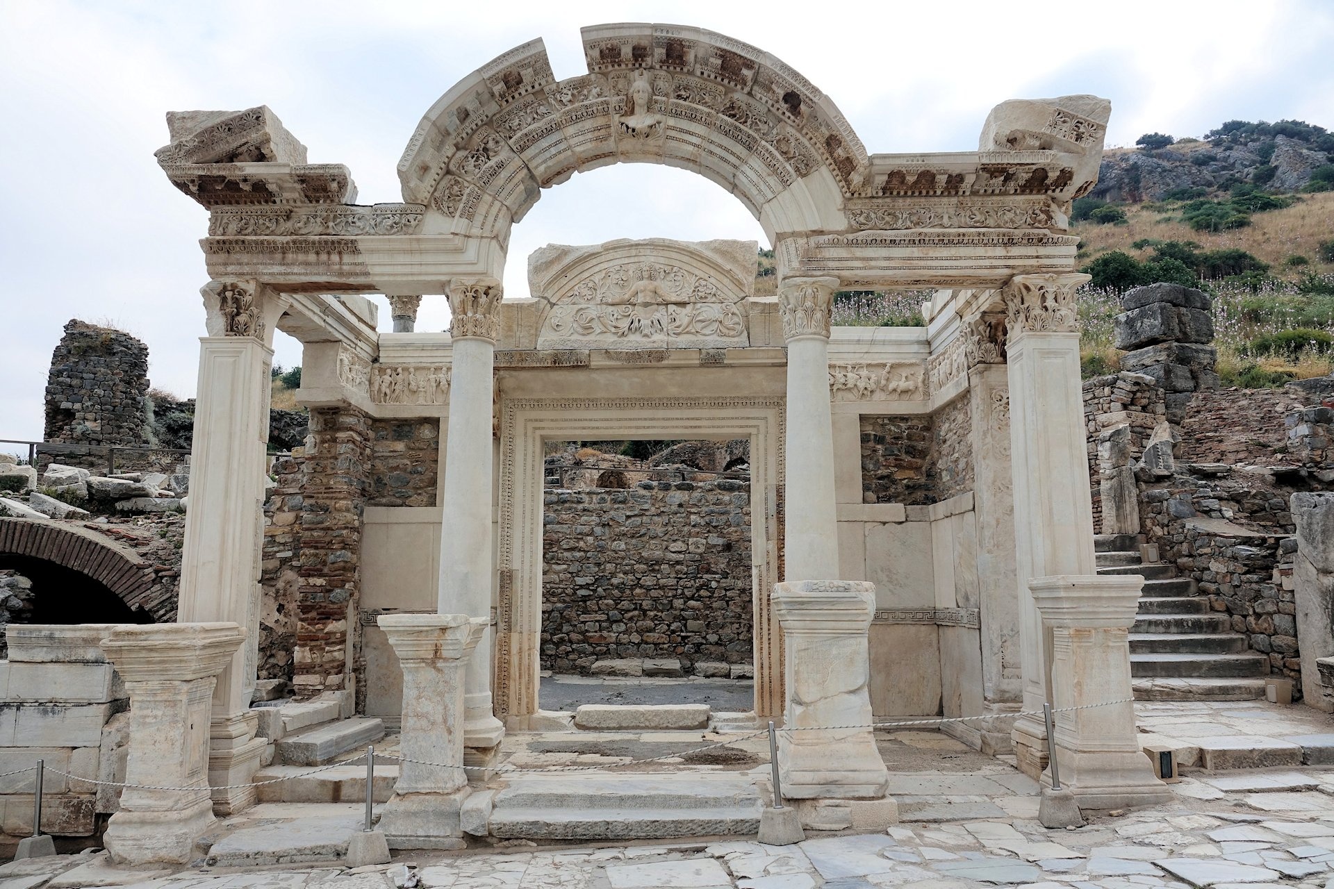 One day in Ephesus, Bjorn's free tour, Historic exploration, Memorable day, 1920x1280 HD Desktop
