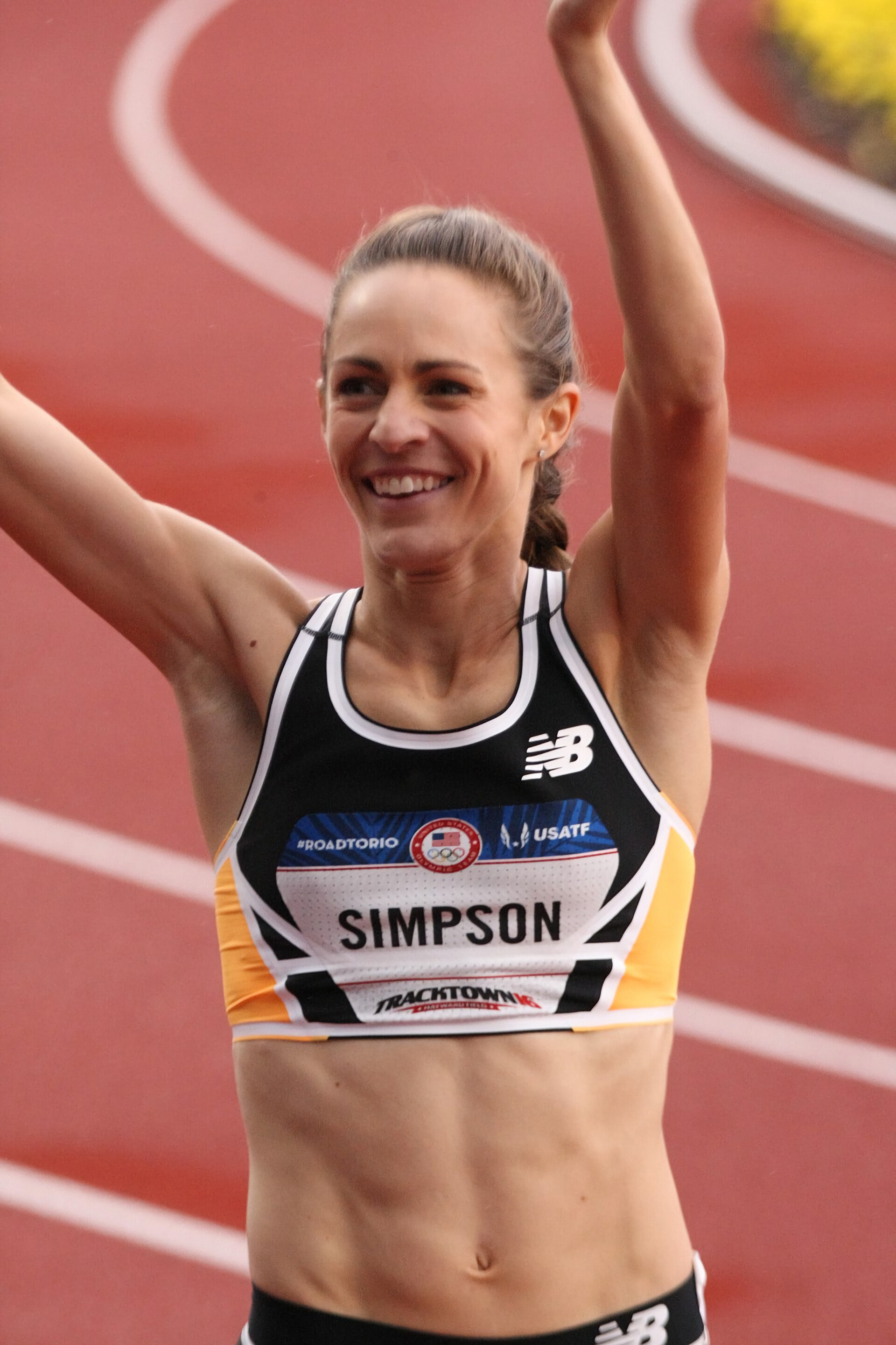 Jennifer Simpson, American middle-distance runner, Track and field career, Athletic prowess, 1920x2880 HD Handy