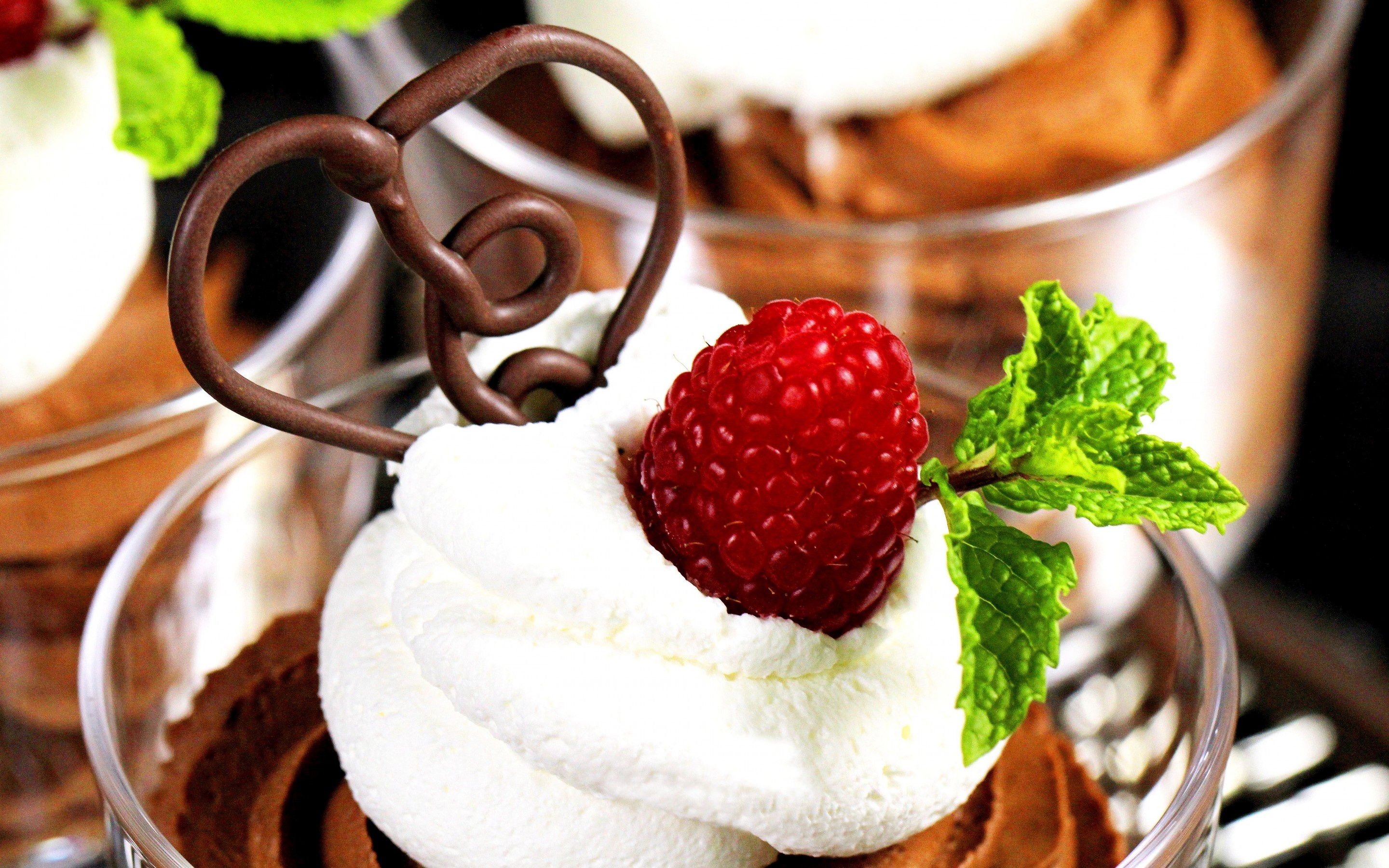 Whipped Cream, HD wallpaper, Creamy background, Dessert delight, 2880x1800 HD Desktop