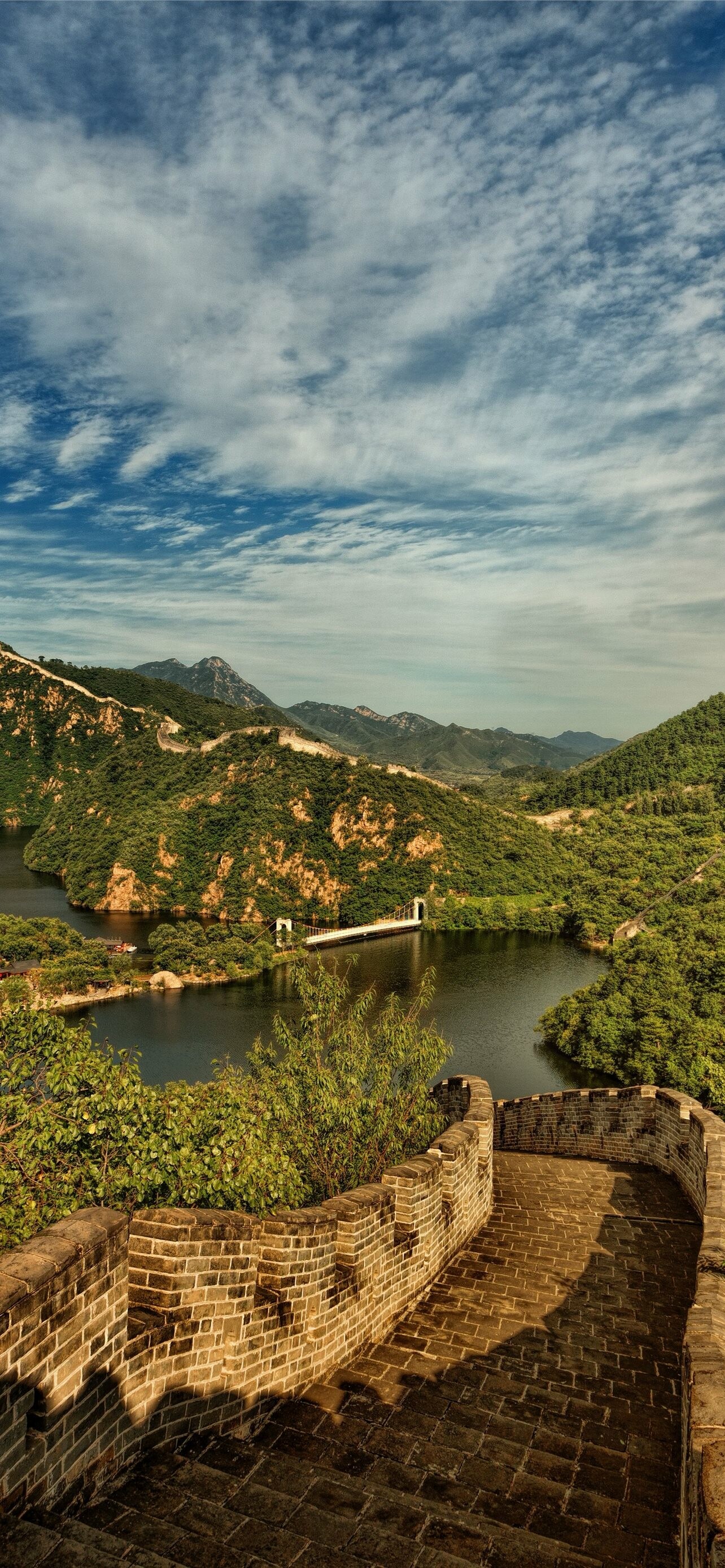 China: Great Wall, Chinese landmark, Seven wonders. 1290x2780 HD Background.