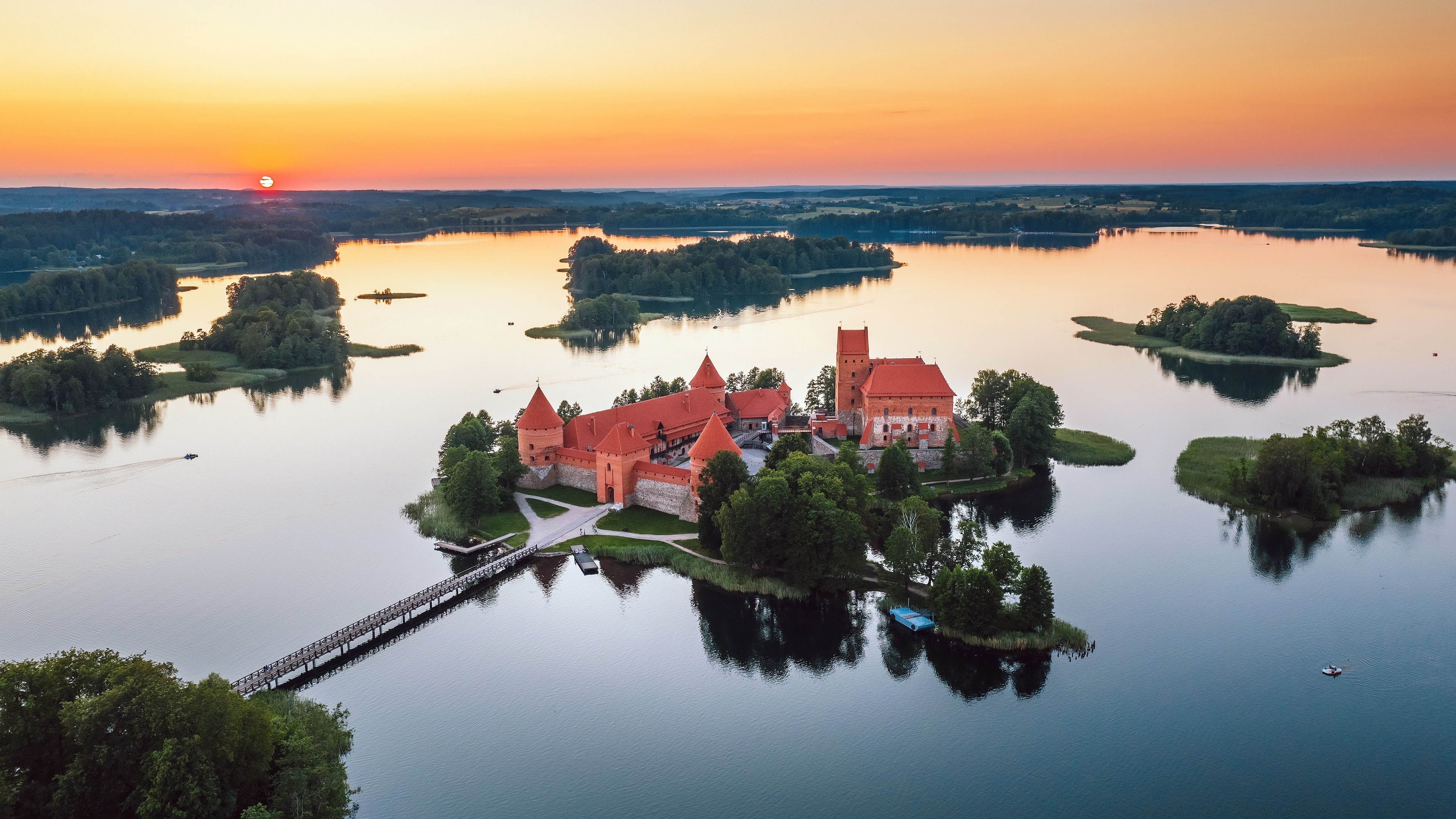 Lake Island Castle, Nature, Trakai, Lithuania, 3840x2160 4K Desktop