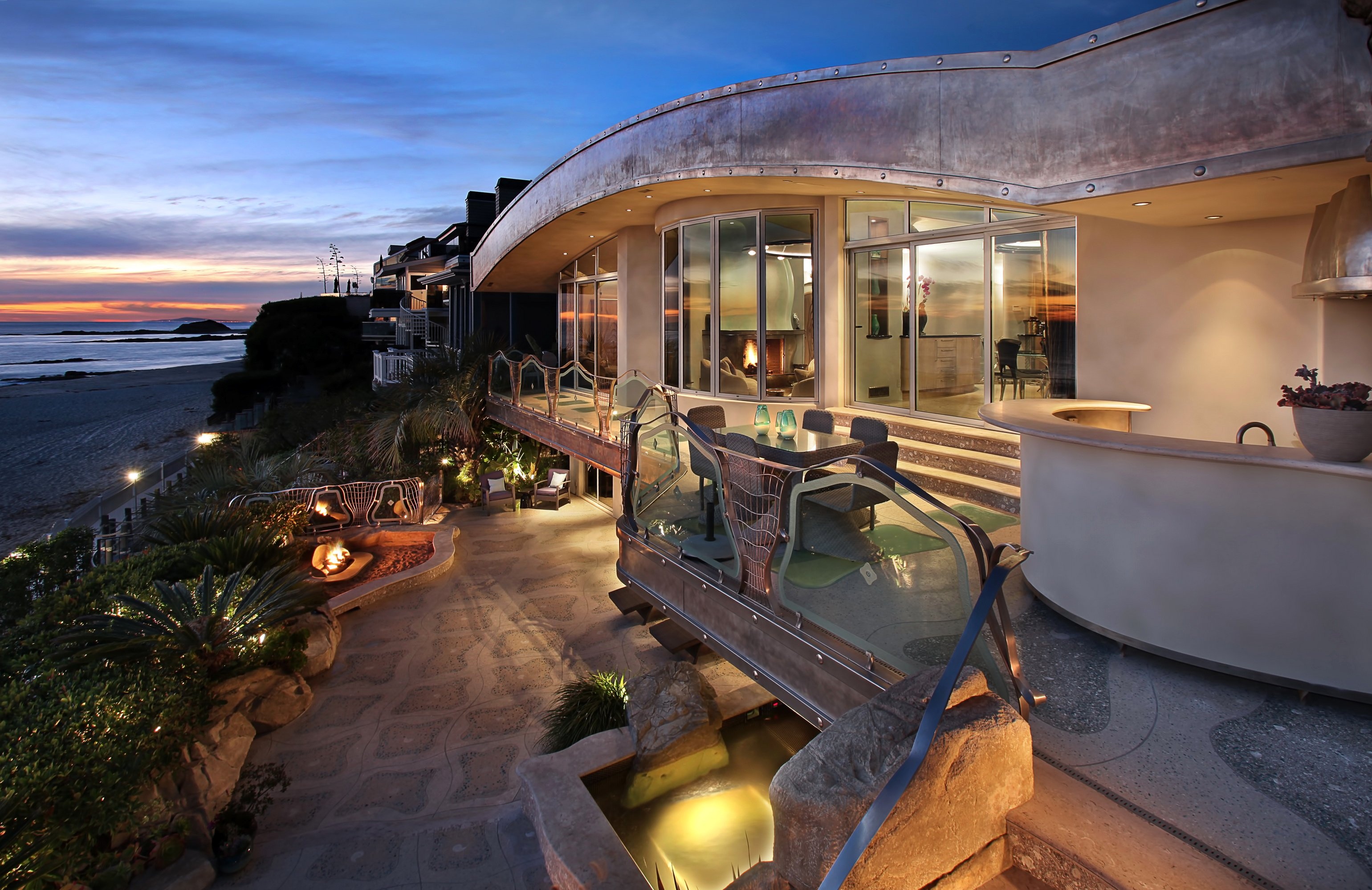 Luxurious houses in Laguna Beach, Oceanfront mansions, Night cityscape, USA's coastal beauty, 3090x2000 HD Desktop