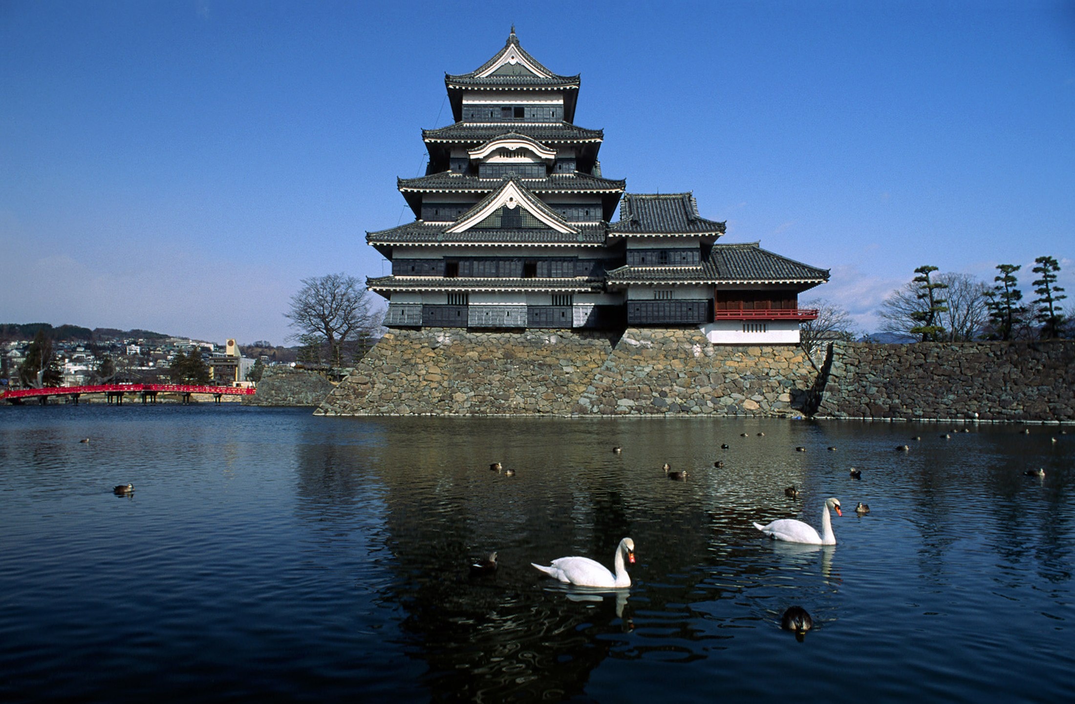 Matsumoto Castle, Hirajiro castle, Japanese history, Original architecture, 2200x1450 HD Desktop