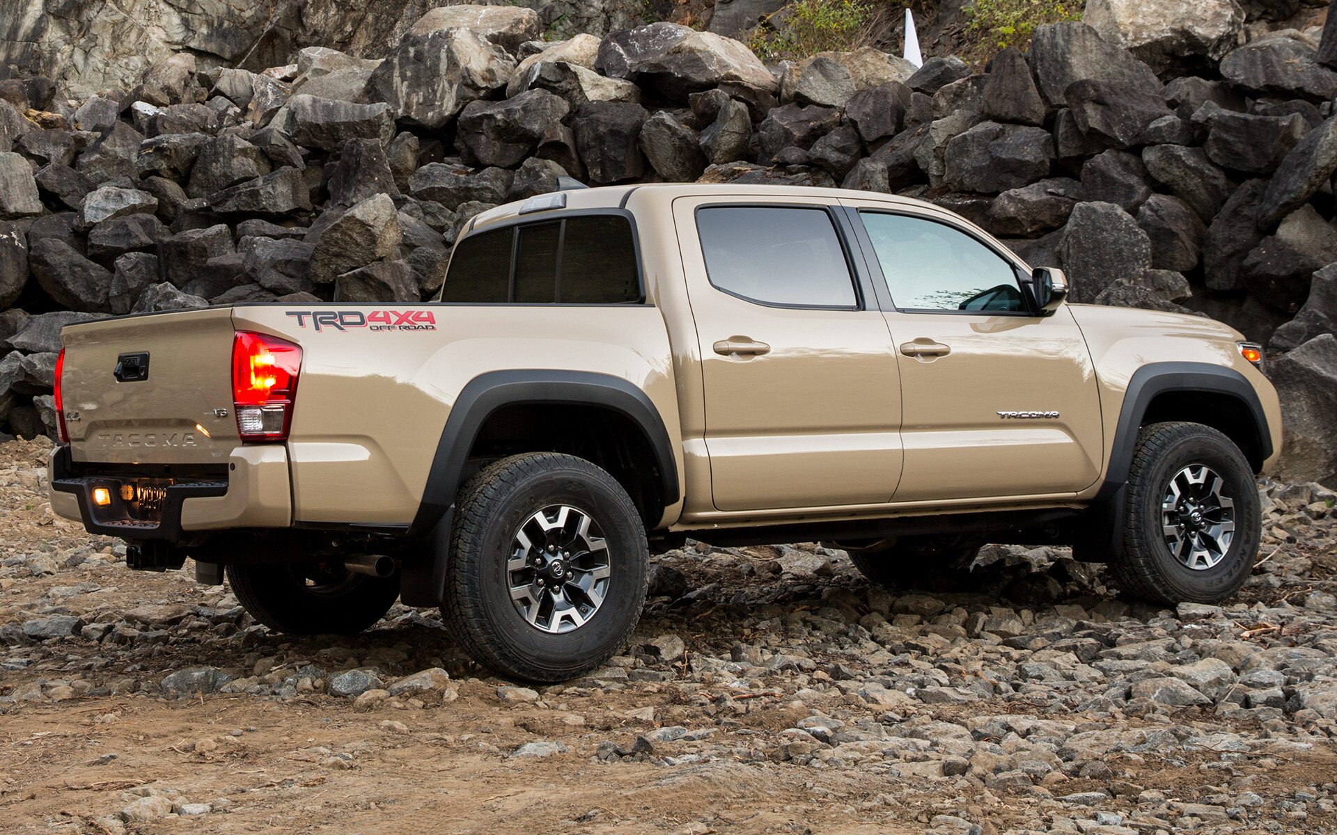 Toyota Tacoma: TRD Off Road Double Cab 2016, A light-duty truck. 1920x1200 HD Wallpaper.