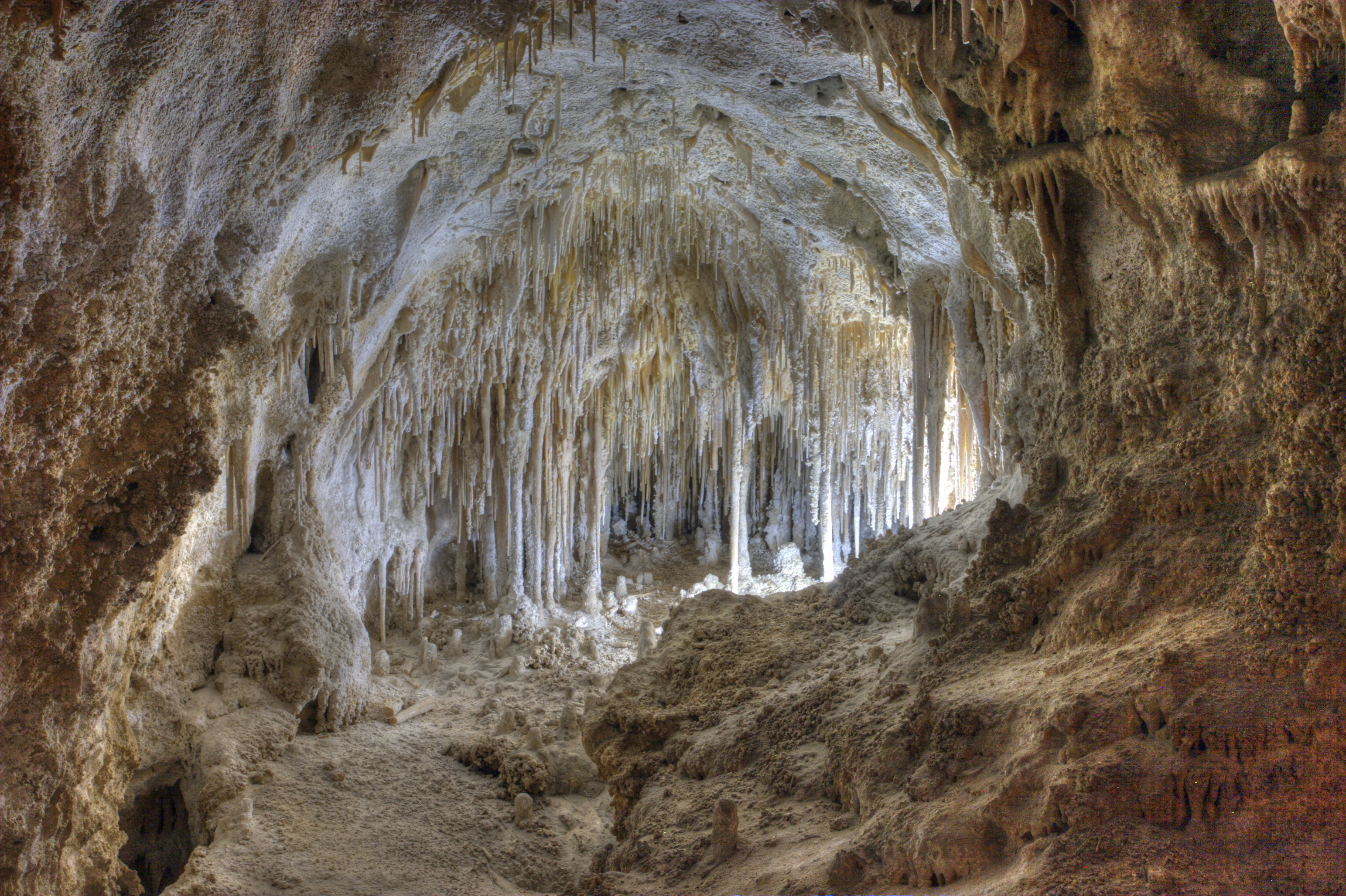 Entdecken Sie die Wunder von Carlsbad Caverns, 3090x2060 HD Desktop