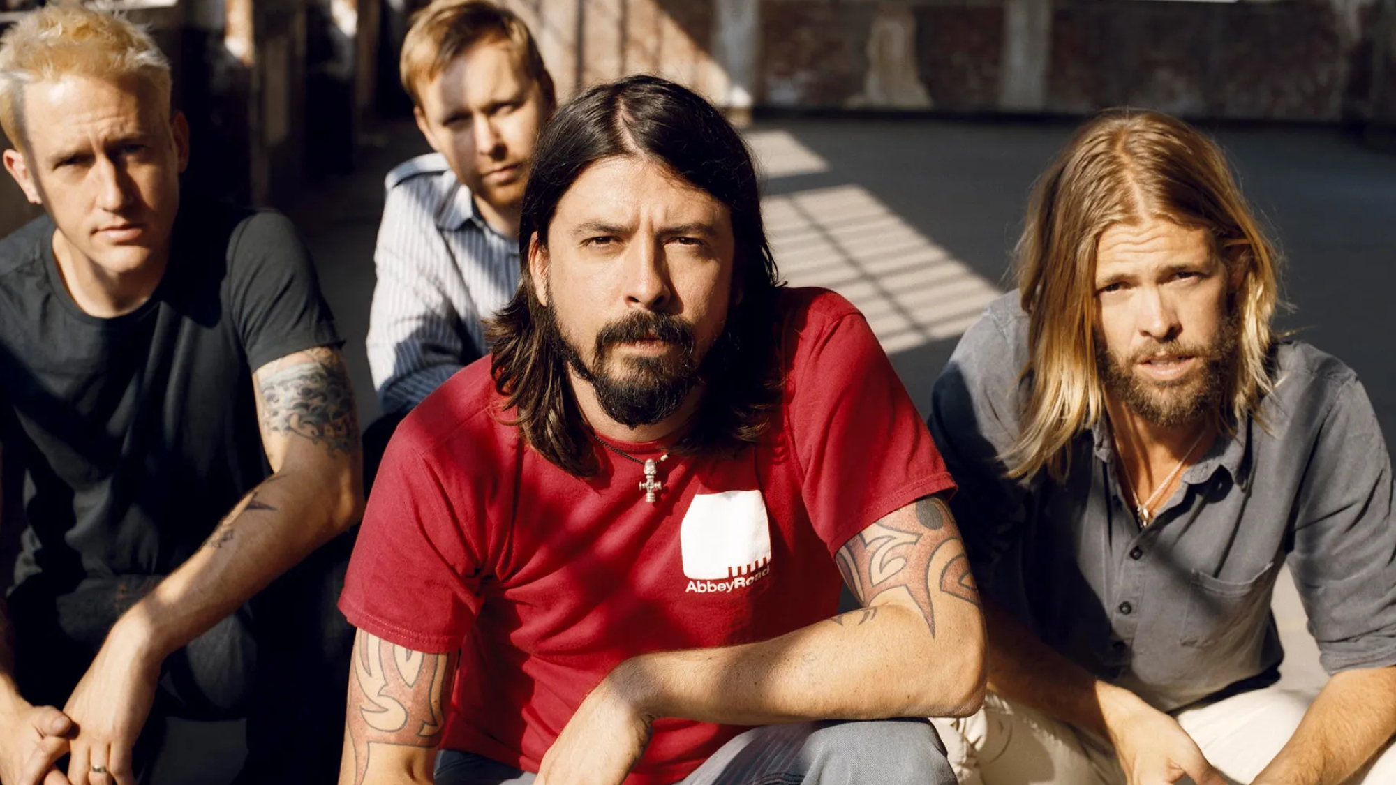 Foo Fighters: The band founded by Nirvana drummer Dave Grohl. 2000x1130 HD Wallpaper.
