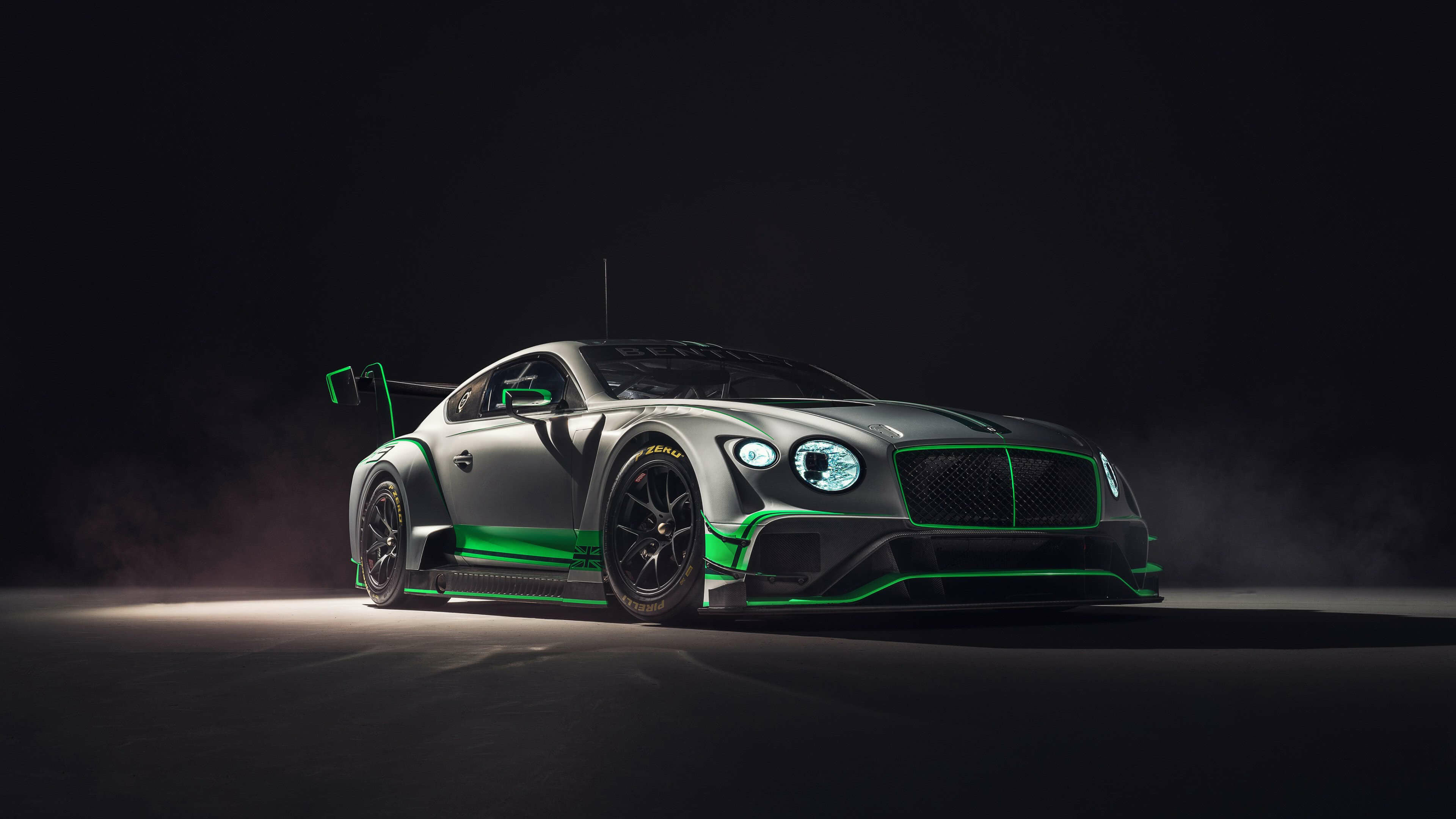 Bentley: Continental GT3, Sportscar, The 4-litre twin-turbo V8. 3840x2160 4K Background.