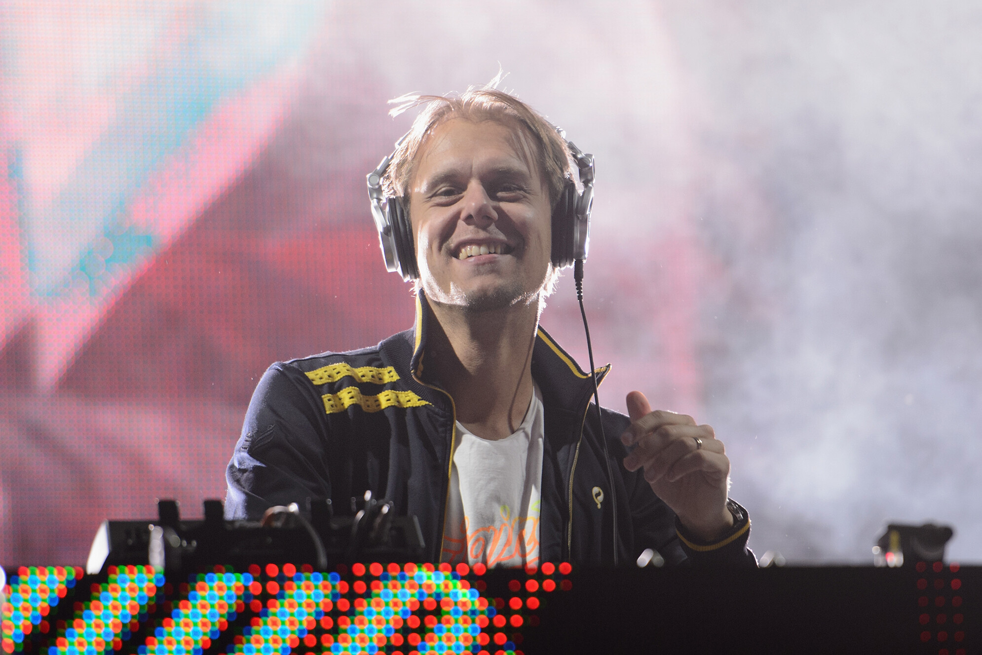 Armin Van Buuren: The first single "Going Wrong" debuted on DJ's A State of Trance radio show. 1990x1330 HD Background.