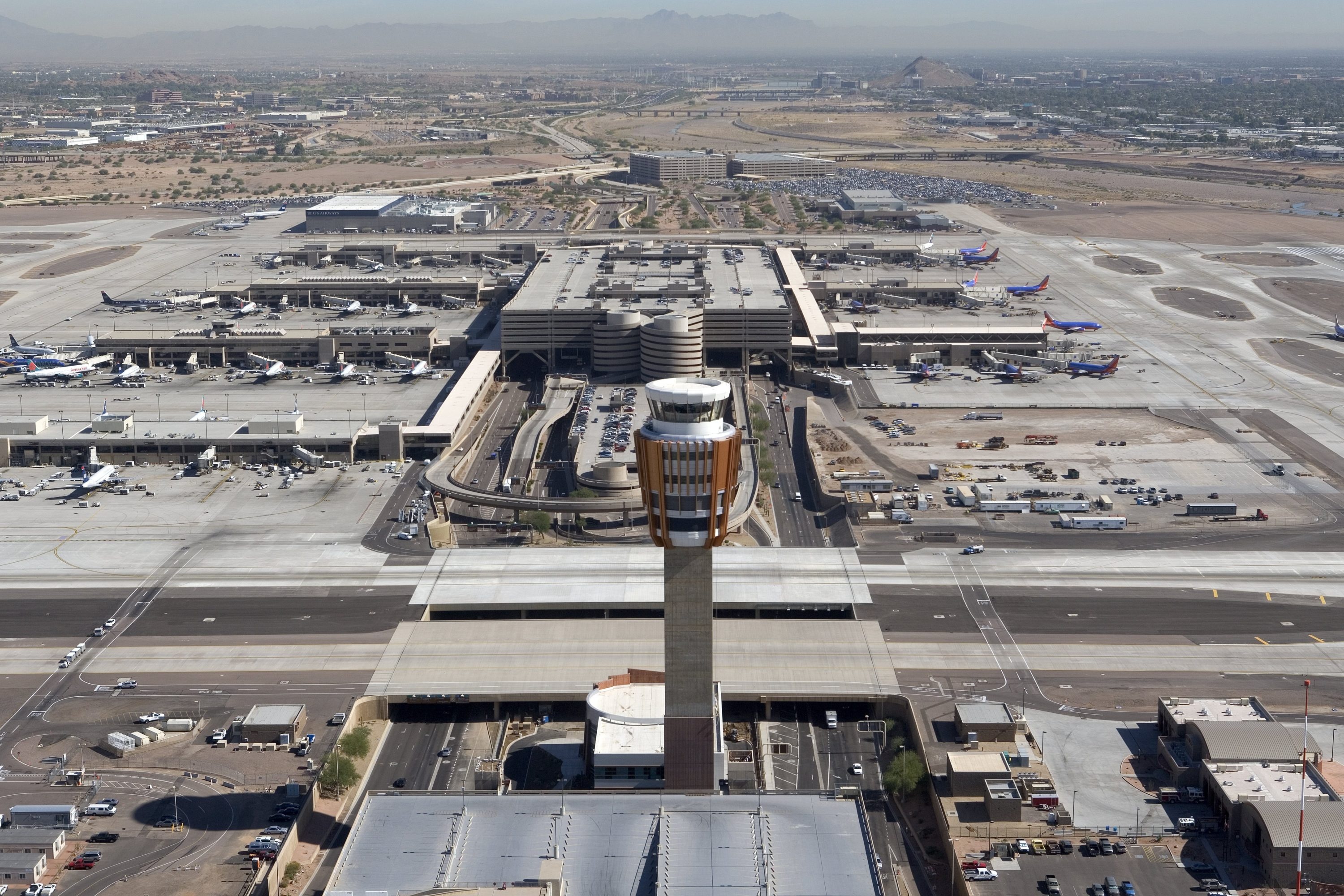 Sky Harbor International Airport, Phoenix, Terminal guide, Sustainable travel, 3000x2000 HD Desktop
