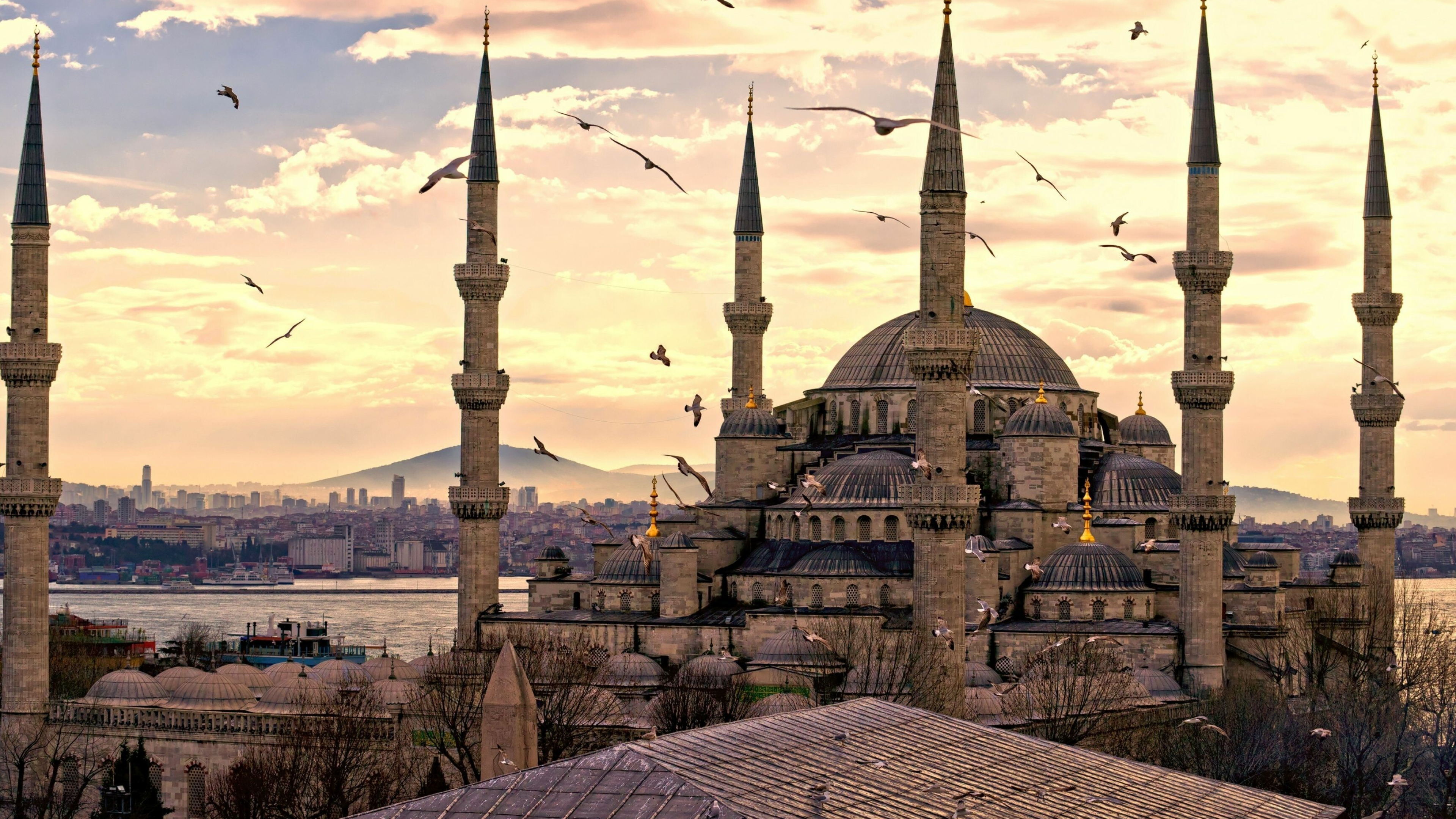 Turkey: Blue Mosque in Istanbul, The Sultan Ahmed Mosque, Architecture. 3840x2160 4K Background.
