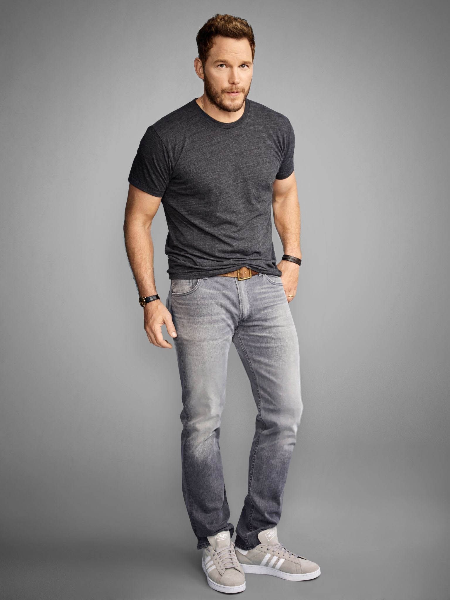 Chris Pratt: A lead voice role in the Disney/Pixar animated feature film Onward. 1540x2050 HD Background.