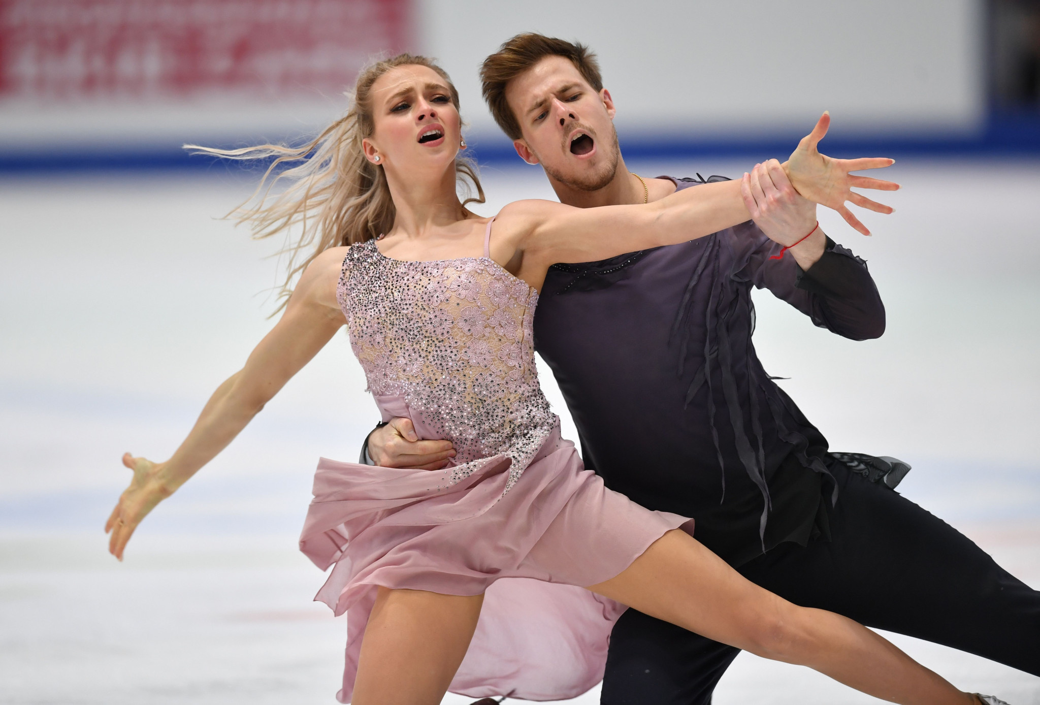 Ice Dancing: Sinitsina and Katsalapov, Moscow Grand Prix, Figure Skating Cup, Russian figure skating championship. 2050x1390 HD Wallpaper.