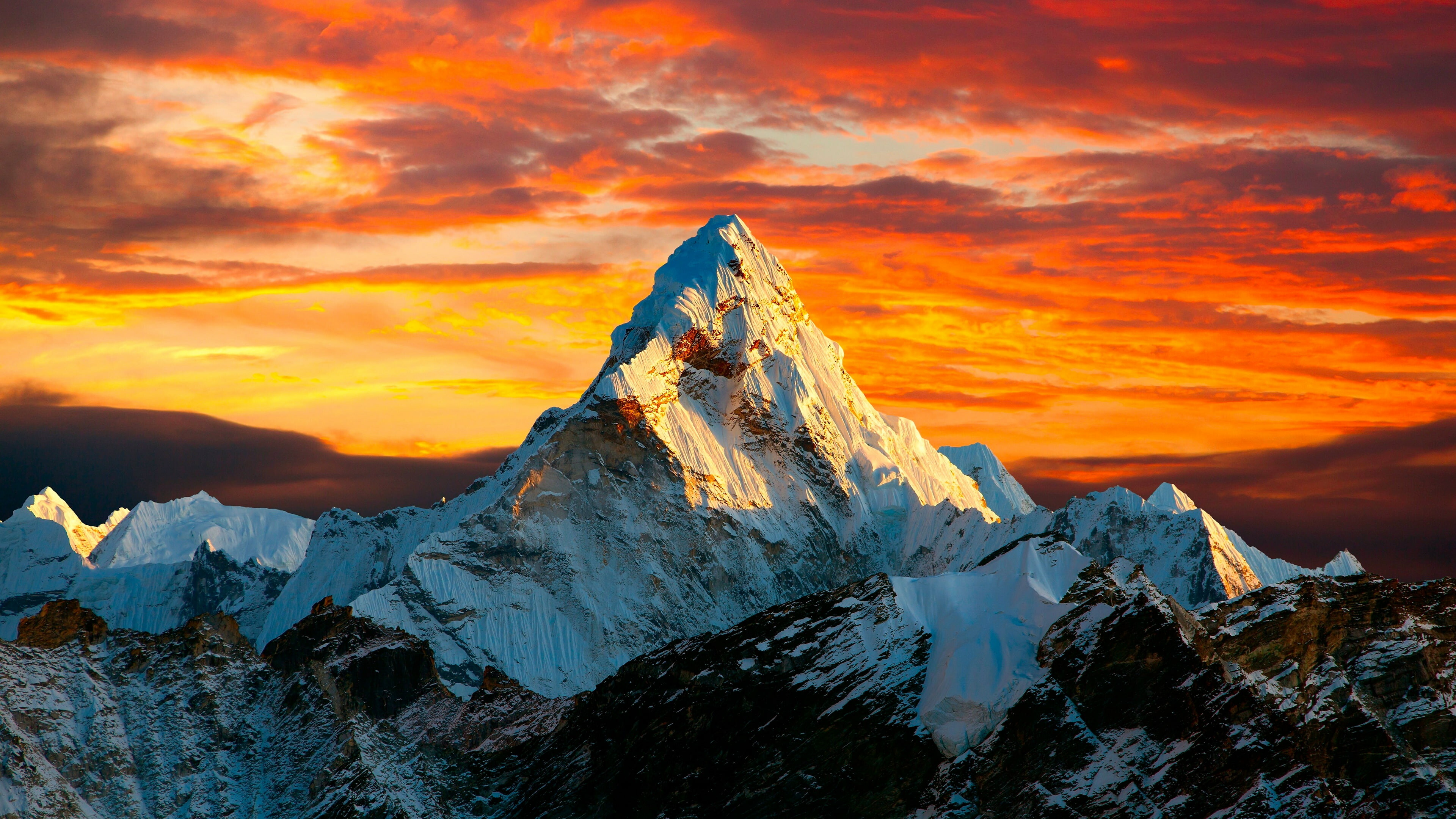 Mount Everest: Himalayan mountain between Nepal and China, Natural landscape. 3840x2160 4K Wallpaper.