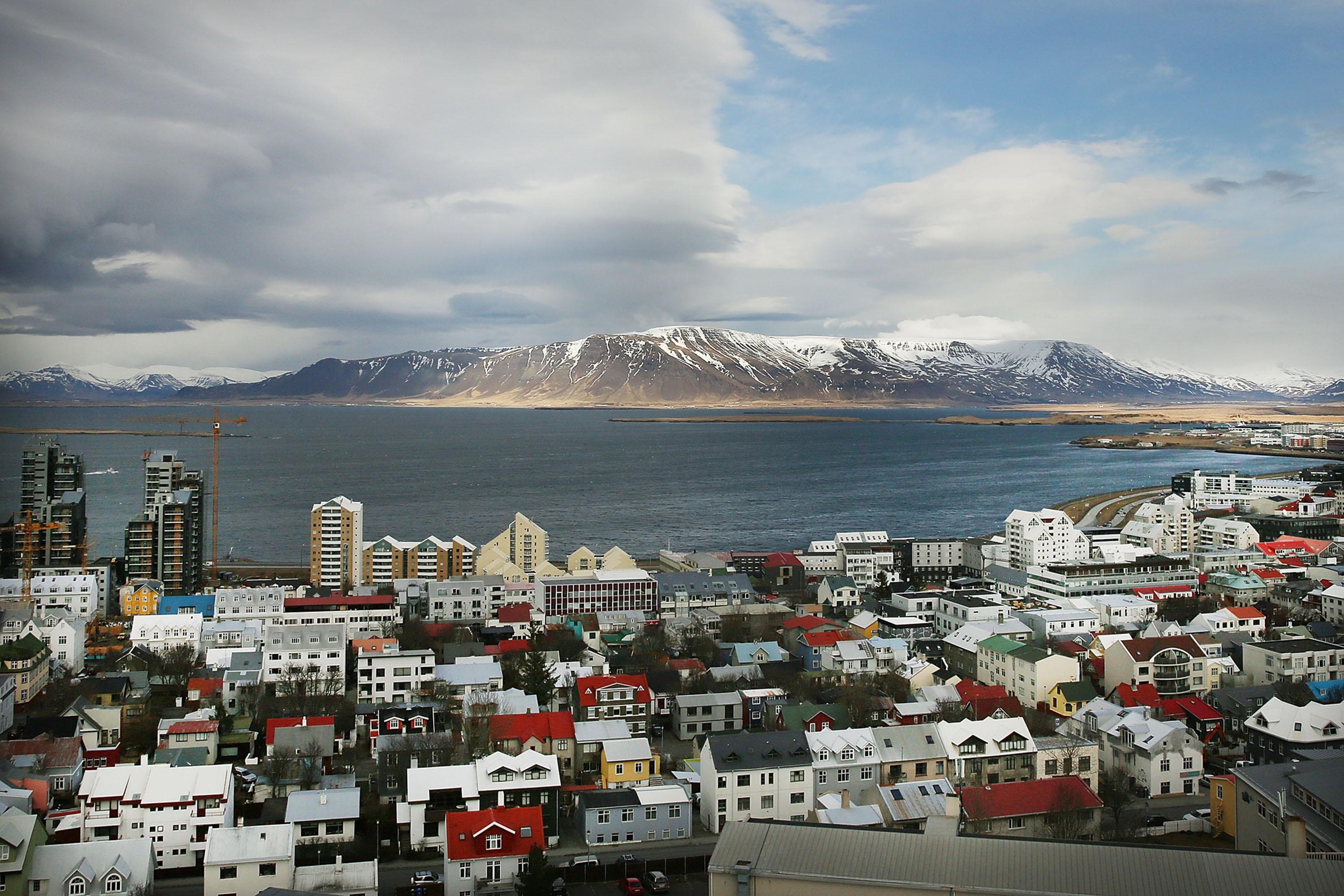 Reykjavik, Iceland apartments, Luxury flats, Bloomberg, 3010x2000 HD Desktop