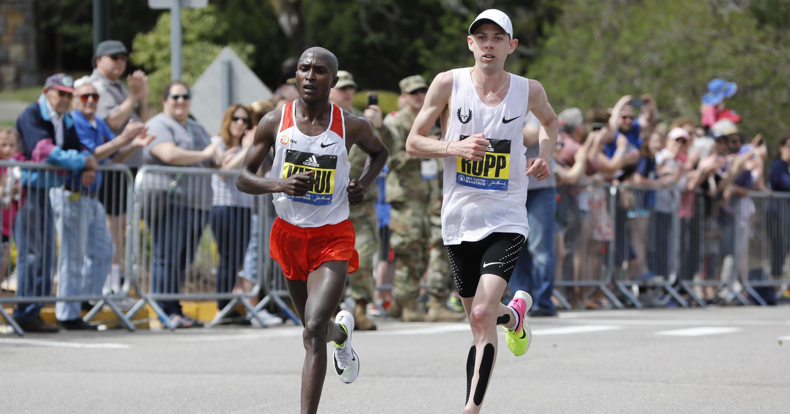 Geoffrey Kirui, Aselefech Mergia, Marathon runners, Athletics achievements, 3200x1680 HD Desktop