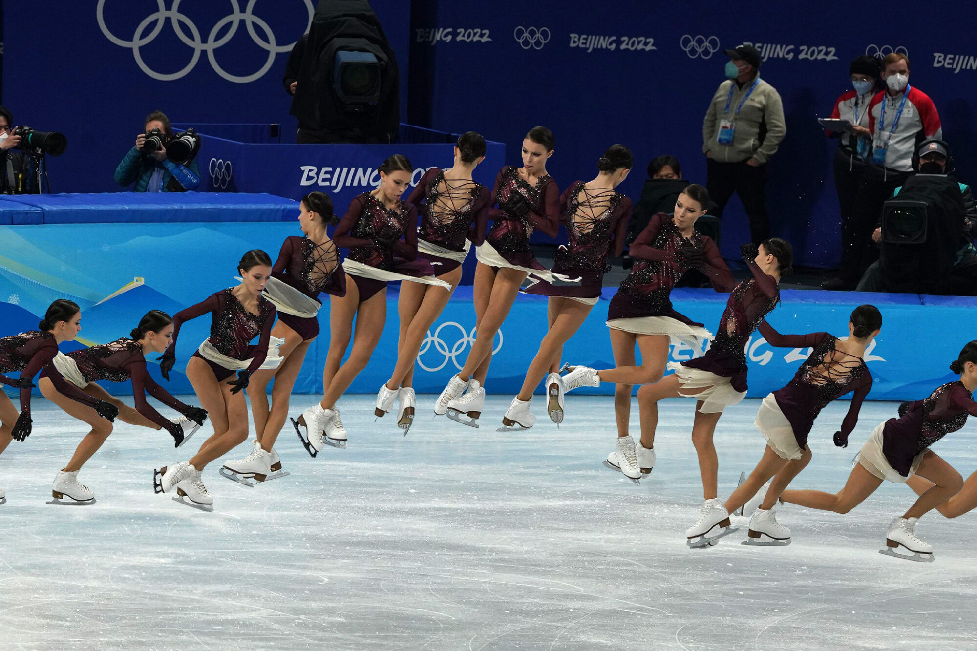Single Skating: Anna Shcherbakova performs a quadruple jump at the 2022 Beijing Winter Olympic Games. 2000x1340 HD Background.