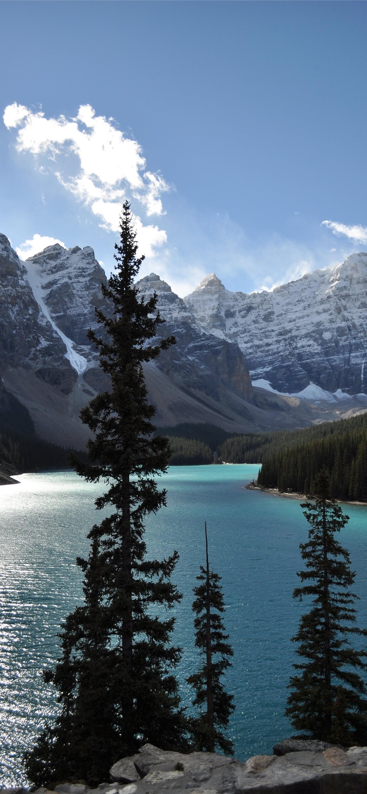 Moraine Lake beauty, National park wonder, iPhone wallpapers, Nature's gift, 1290x2780 HD Handy