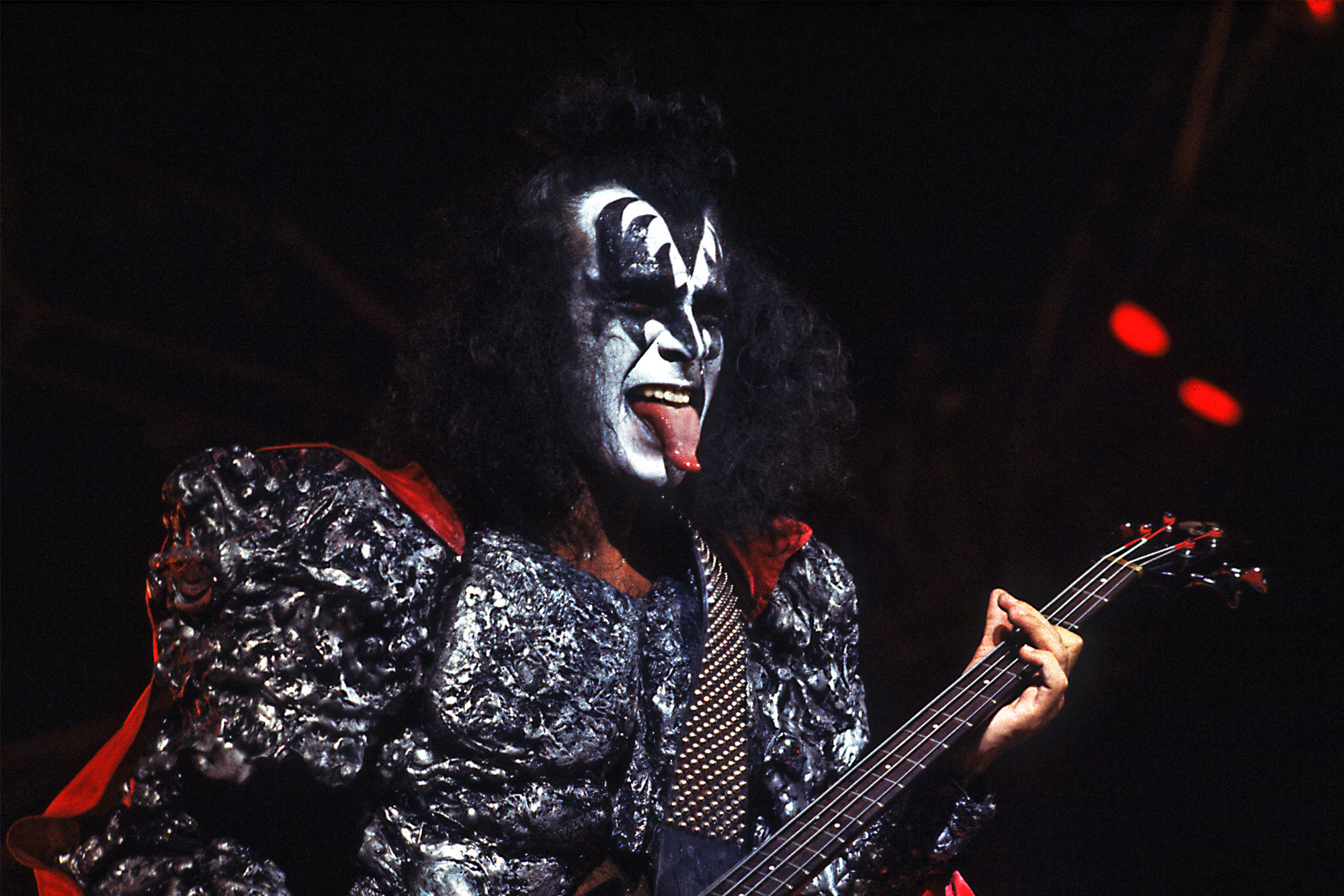 Gene Simmons, Banned from Fox News, Controversial behavior, Music industry, 2000x1340 HD Desktop