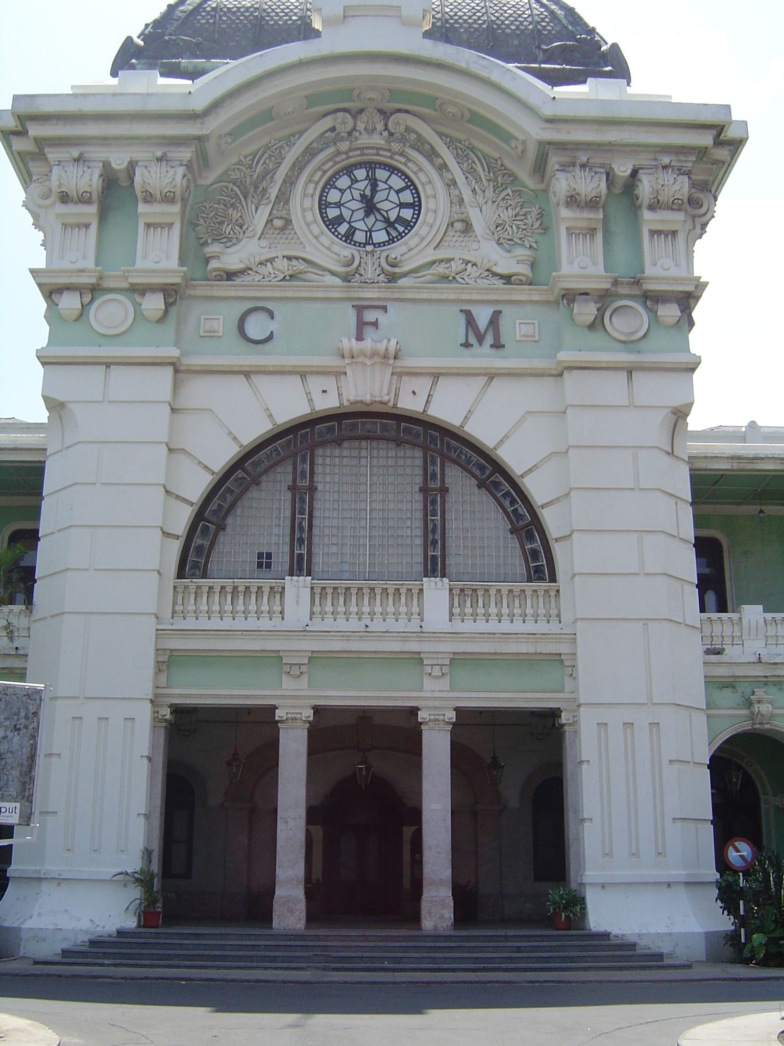 Maputo, Mozambique, Central railway station, Beautiful African city, 1540x2050 HD Phone