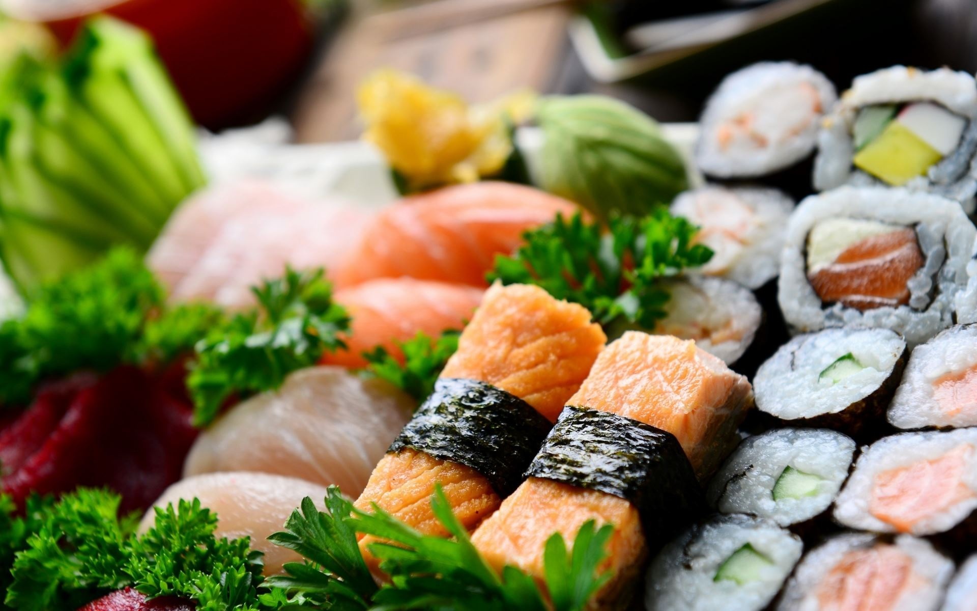 Sushi: Hosomaki, Thin rolls, Typically very simple with only one or two food items inside. 1920x1200 HD Wallpaper.