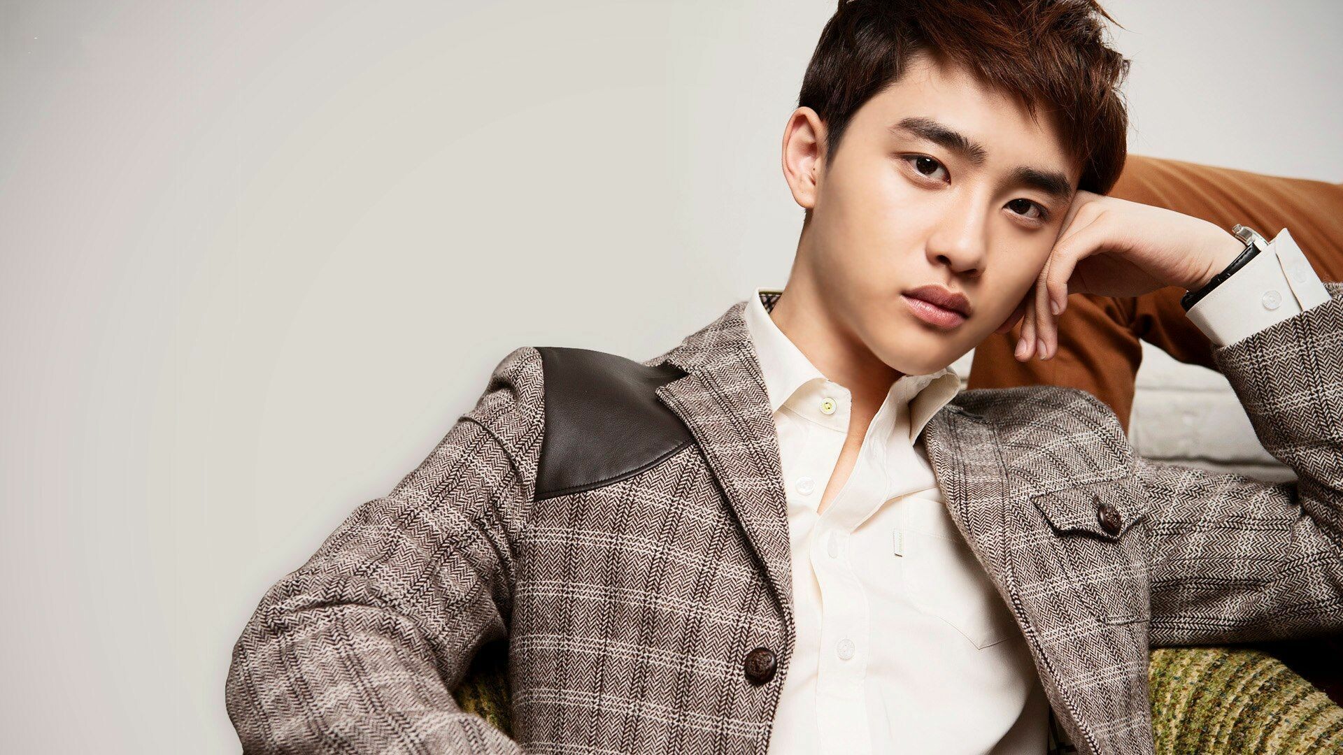 EXO: D.O., debuted in 2021as a soloist with his first extended play, Empathy. 1920x1080 Full HD Wallpaper.