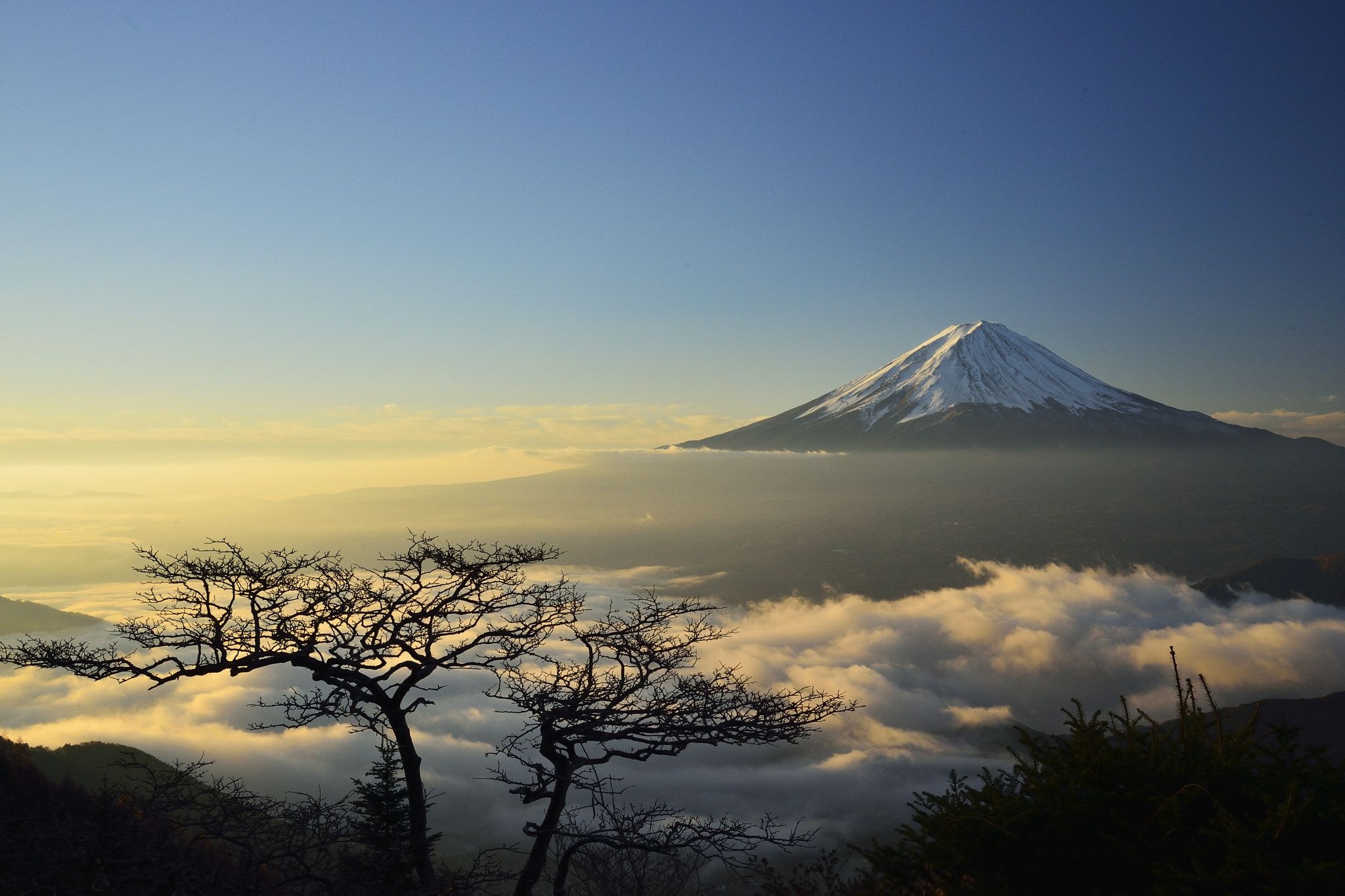 Mount Fuji, Majestic Fuji views, Scenic wonders, Fuji splendor, 2050x1370 HD Desktop