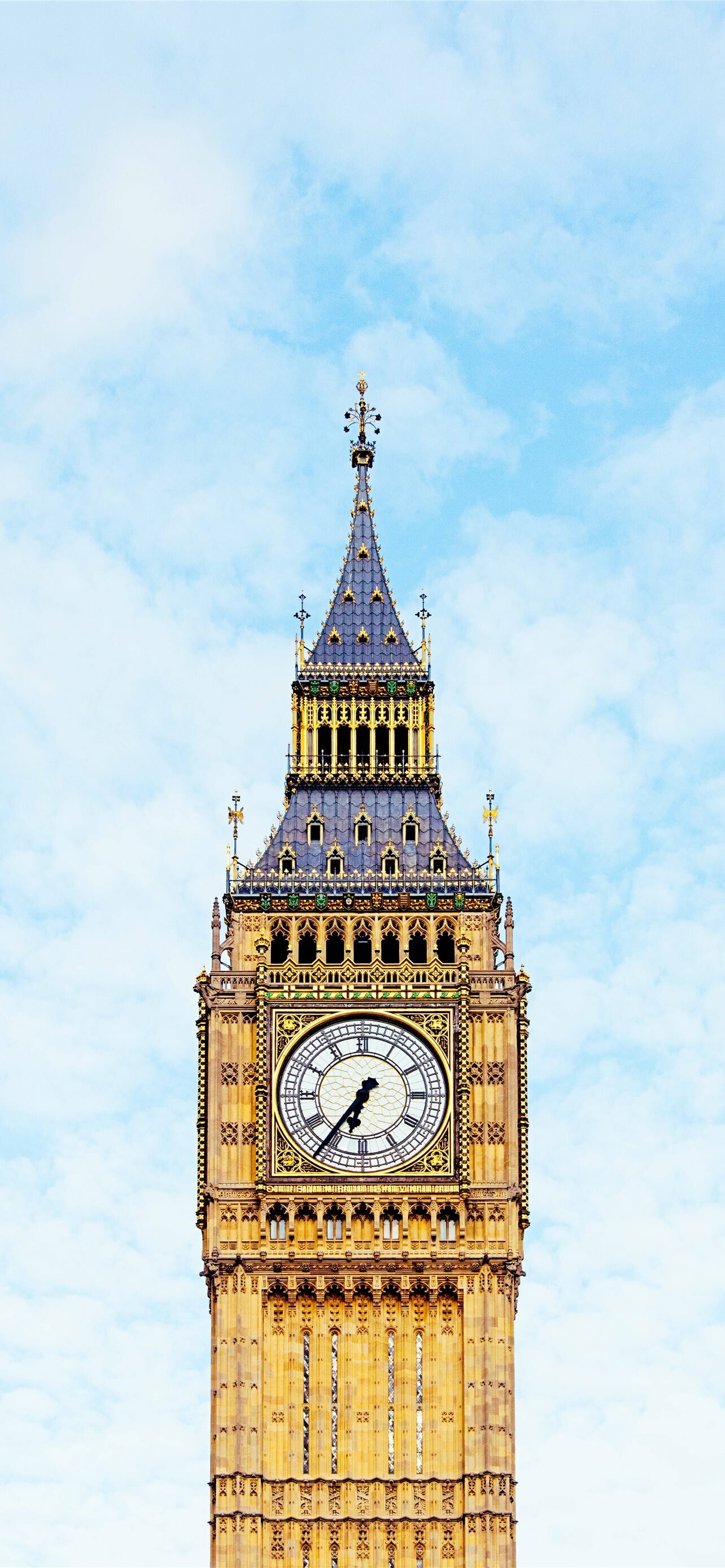United Kingdom: Big Ben, London, The country comprises Great Britain and Northern Ireland. 1290x2780 HD Background.
