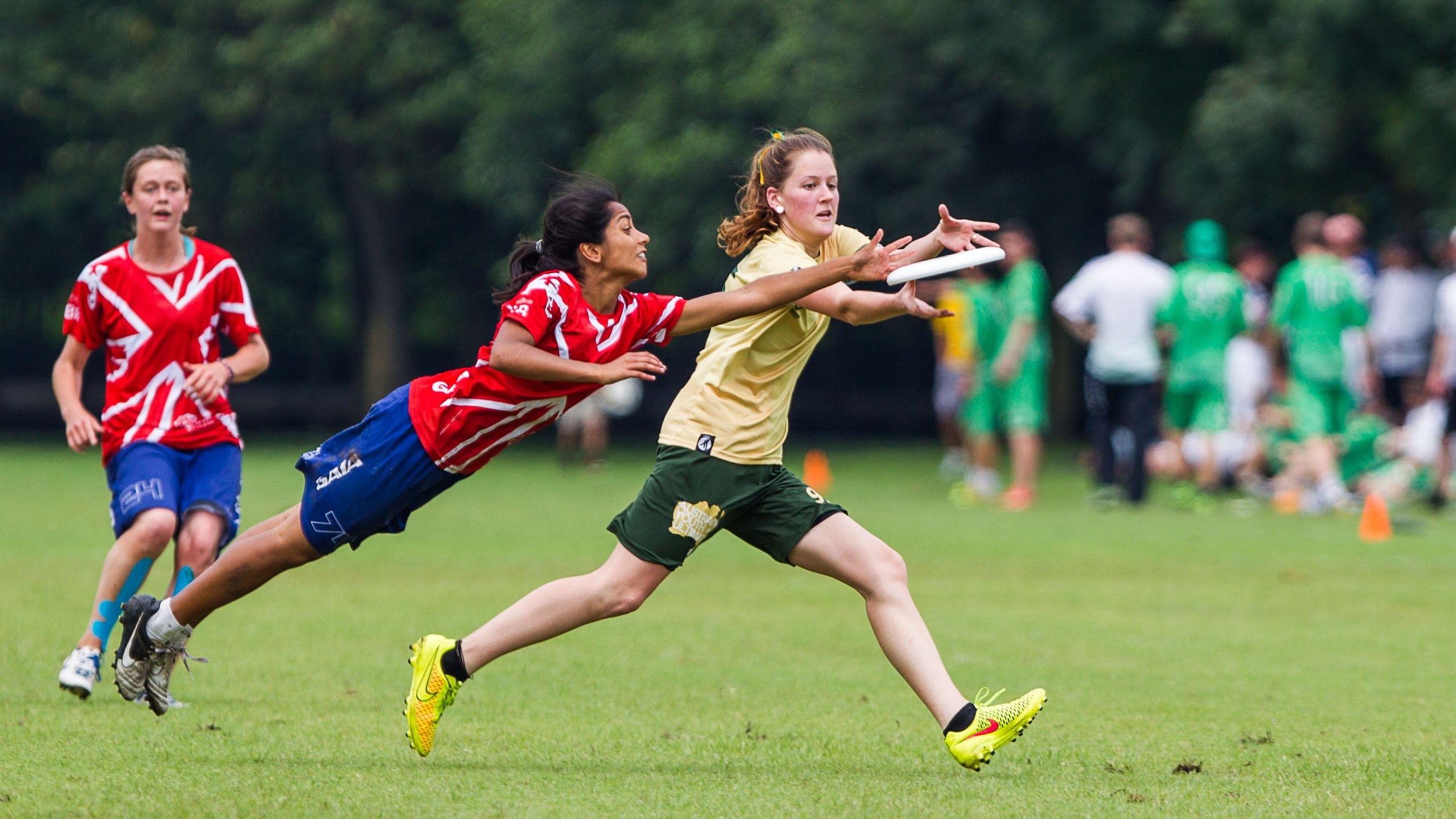 Flying Disc Sports: Ofis Kent, EYUC 2022, Australian Ultimate Youth Ultimate Team. 2560x1440 HD Background.