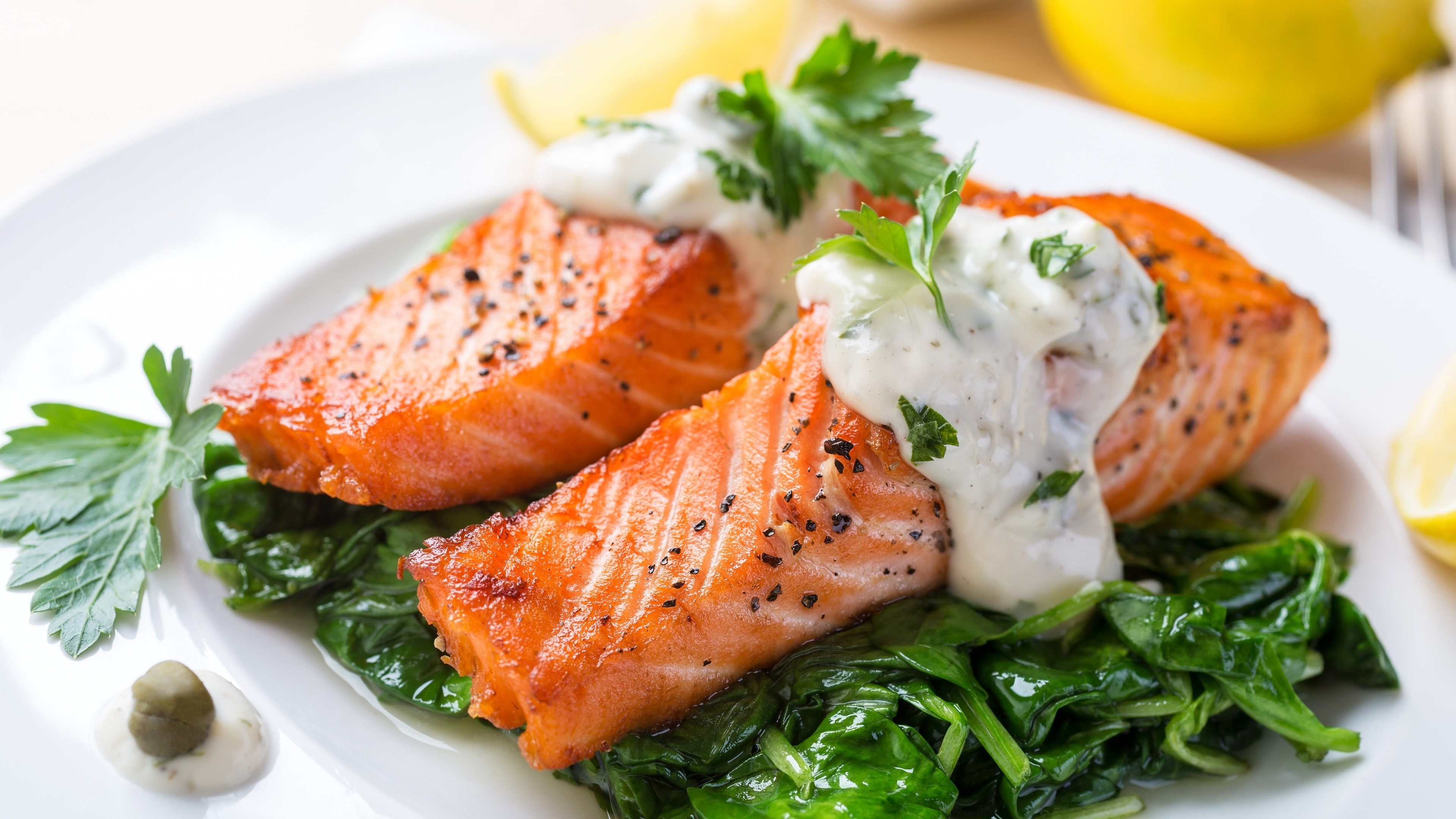 Grilled salmon, Healthy meal, Fresh produce, Flavourful dish, 3840x2160 4K Desktop