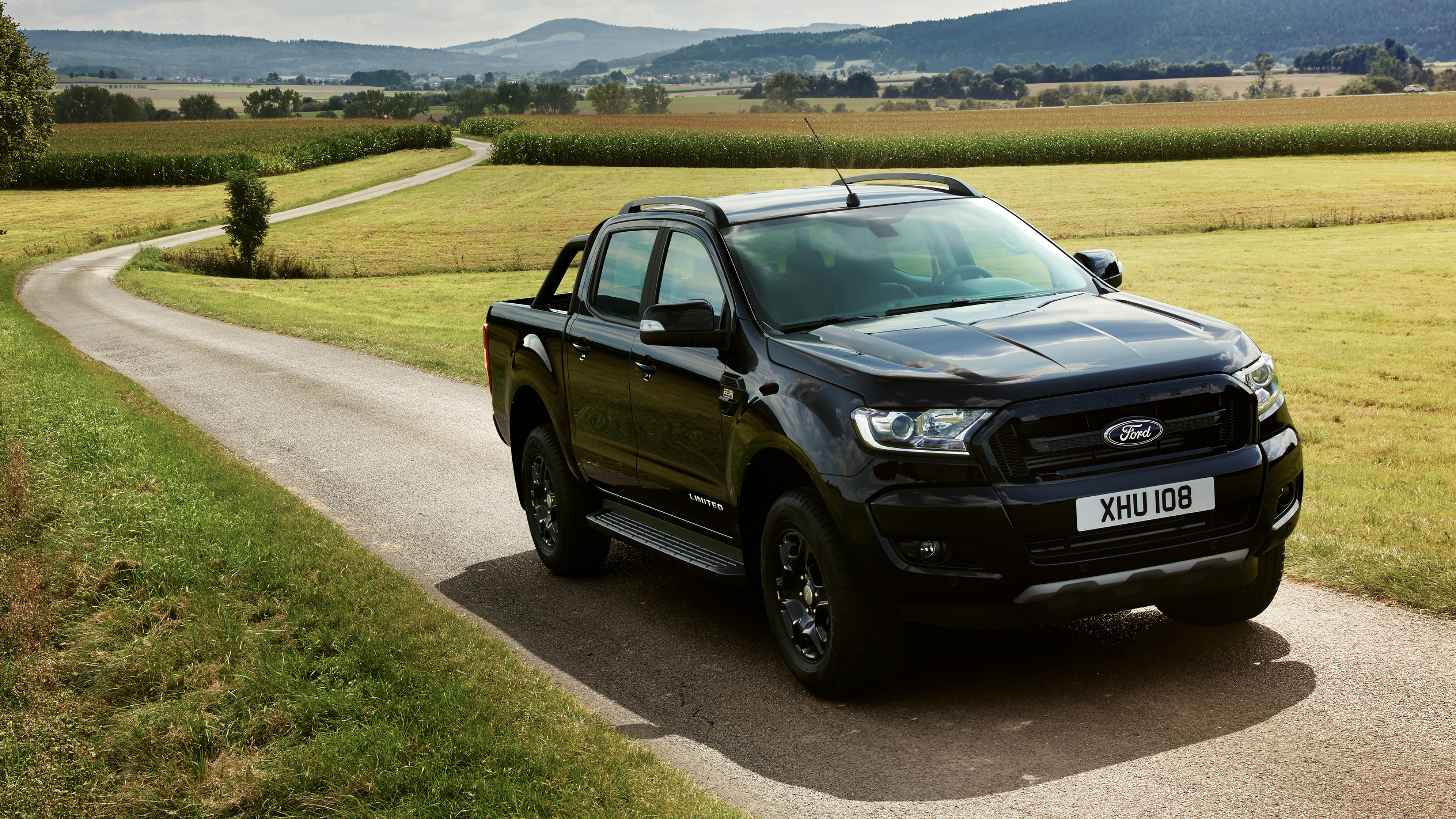 Ford Ranger: The first model based on the T6 platform was introduced in 2011. 3840x2160 4K Wallpaper.
