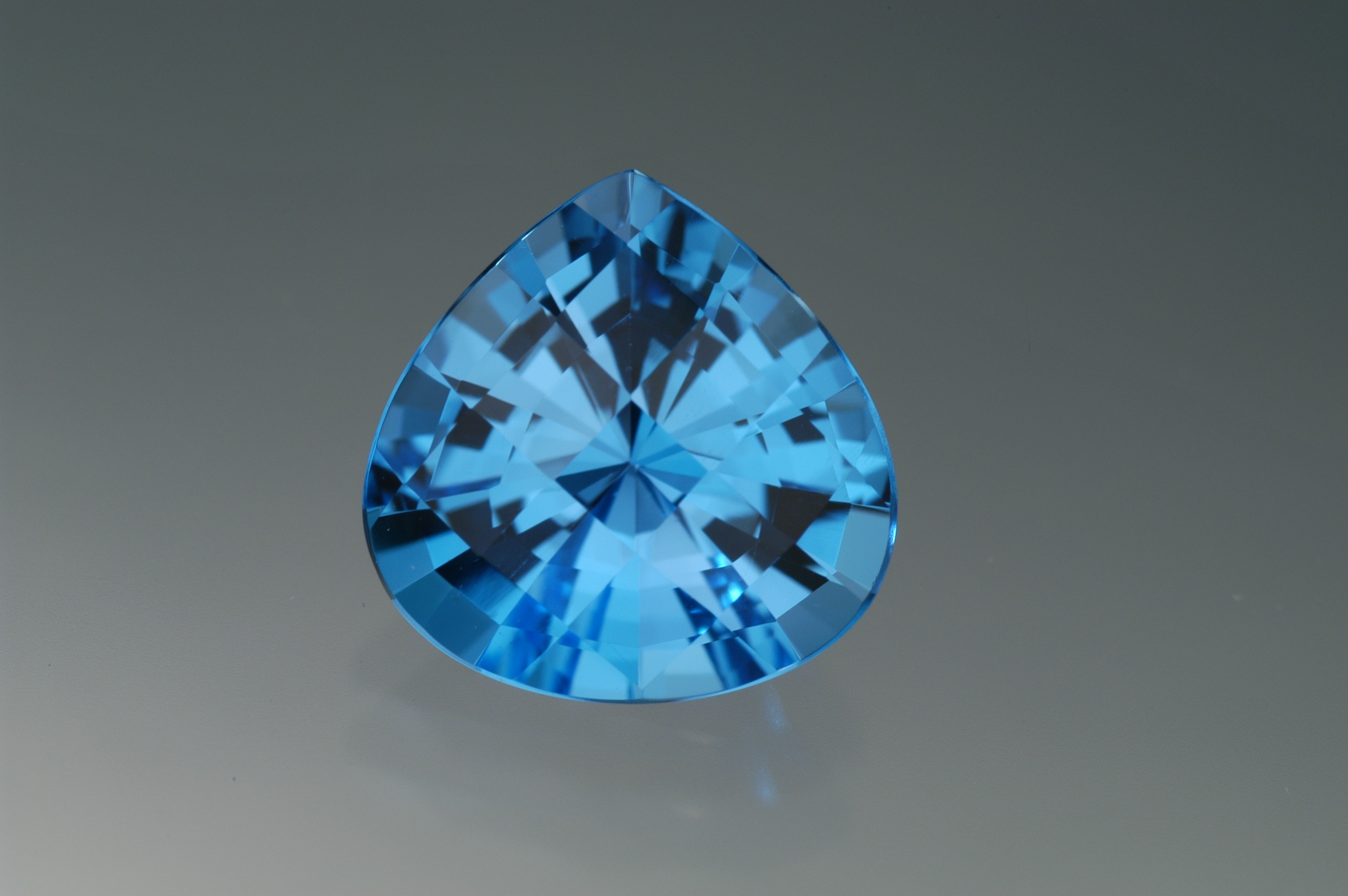 Topaz AGTA, Gemstone trade association, Certified gemstones, Precious gemstone, 3010x2000 HD Desktop