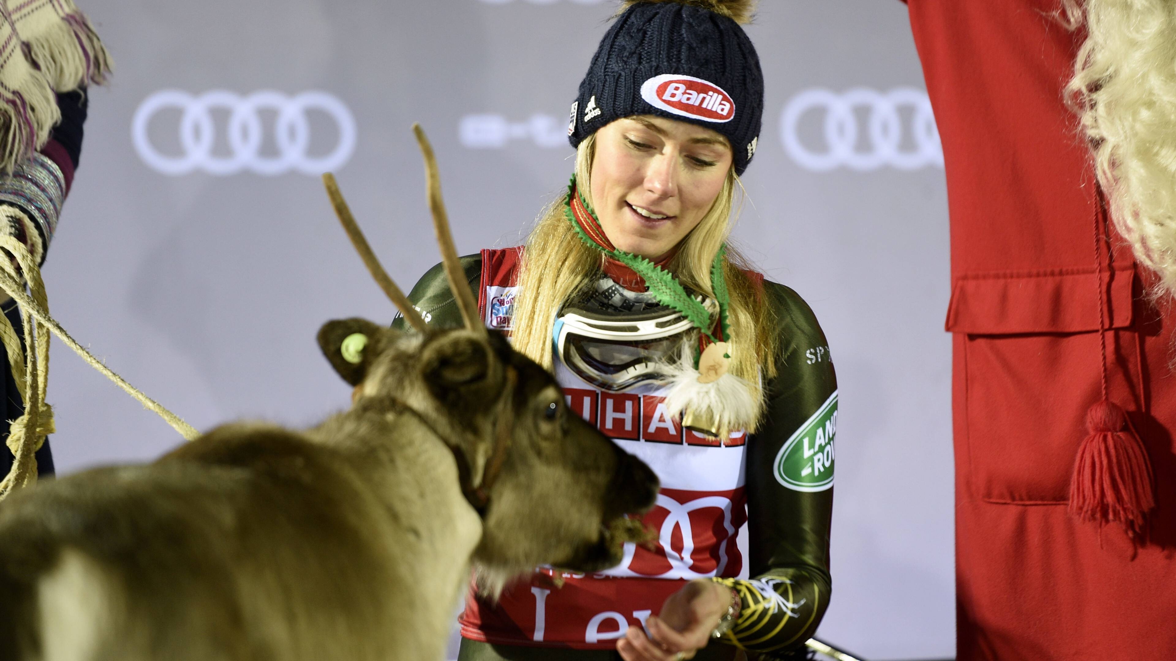 Mikaela Shiffrin, Surprising downhill victory, Alpine skiing achievement, Race triumph, 3840x2160 4K Desktop