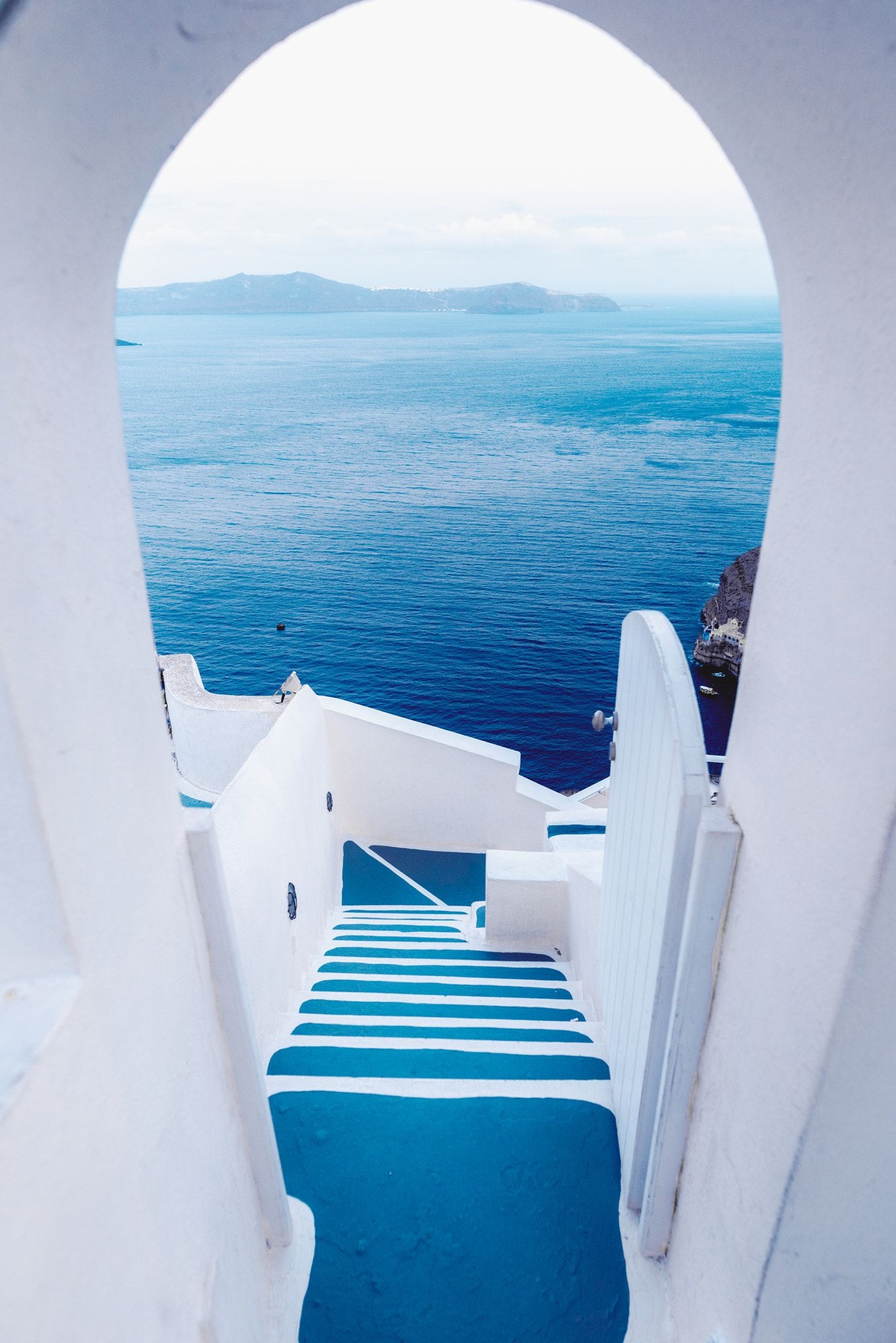 Santorini memories, 120 nights, Unforgettable experiences, Greek island paradise, 1370x2050 HD Phone