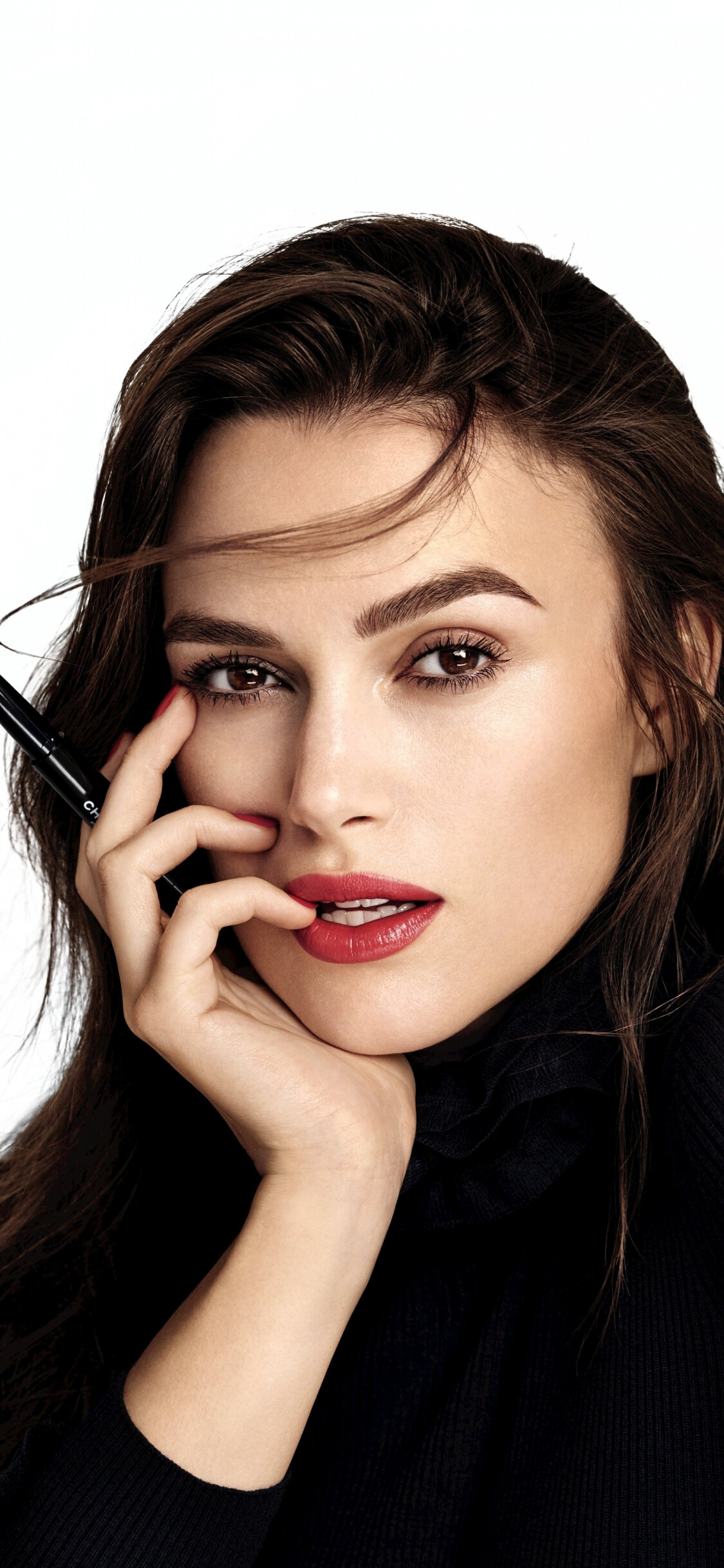 Keira Knightley, Actress, Red lips, iPhone wallpaper, 1130x2440 HD Phone