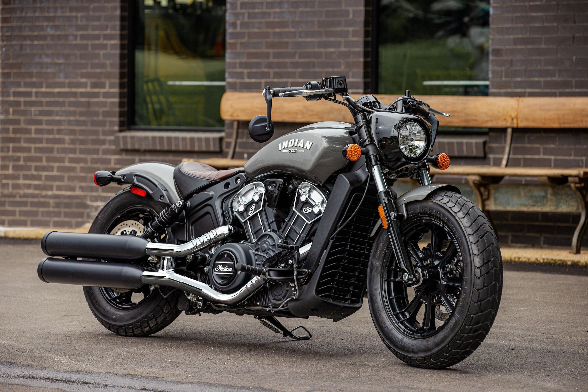 Indian Scout Bobber, Kinda sporty everyday, Cruiser with attitude, Classic yet modern, 2000x1340 HD Desktop