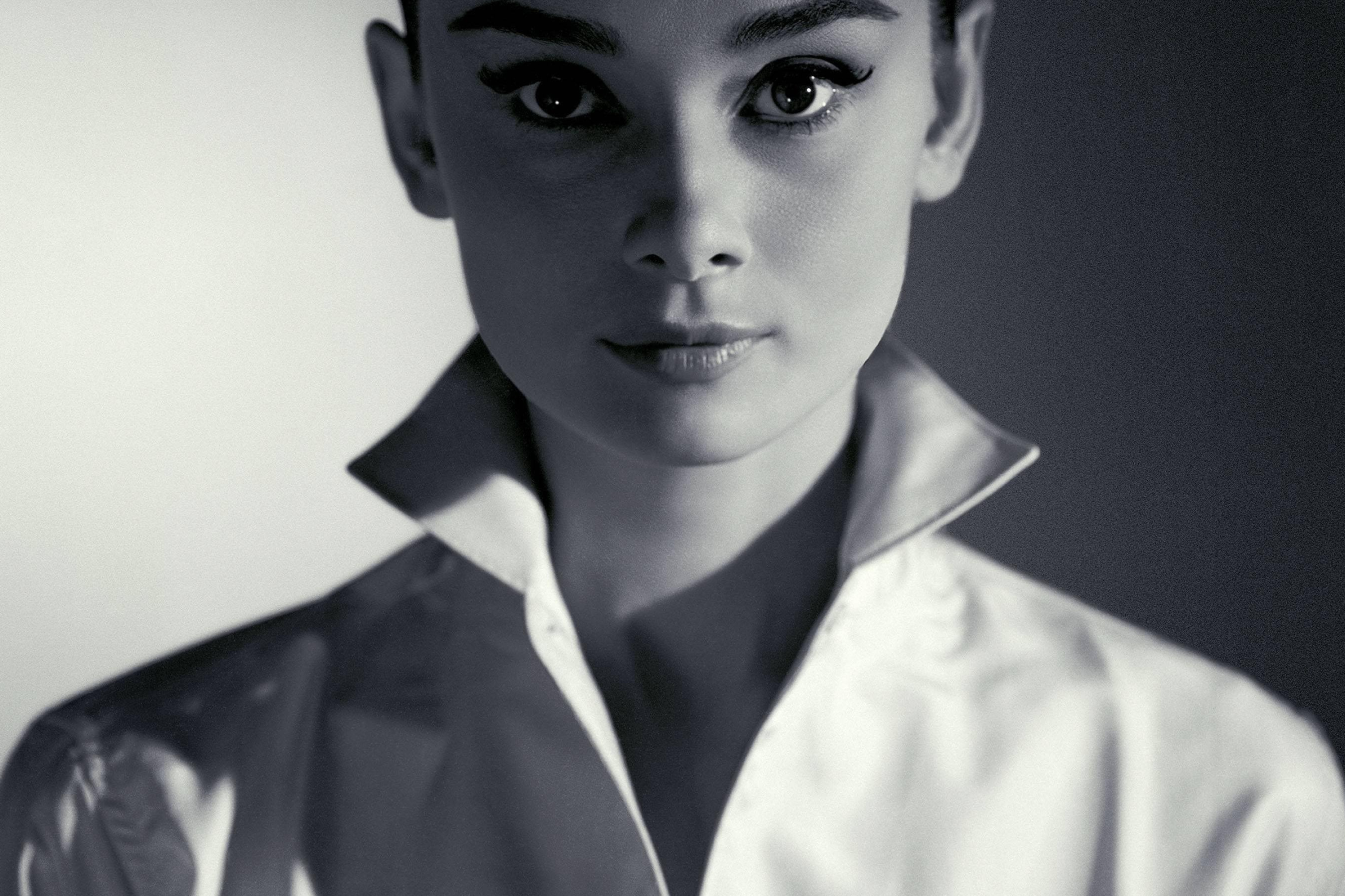 Audrey Hepburn wallpaper, High-resolution image, Stunning background, Desktop wallpaper, 3000x2000 HD Desktop