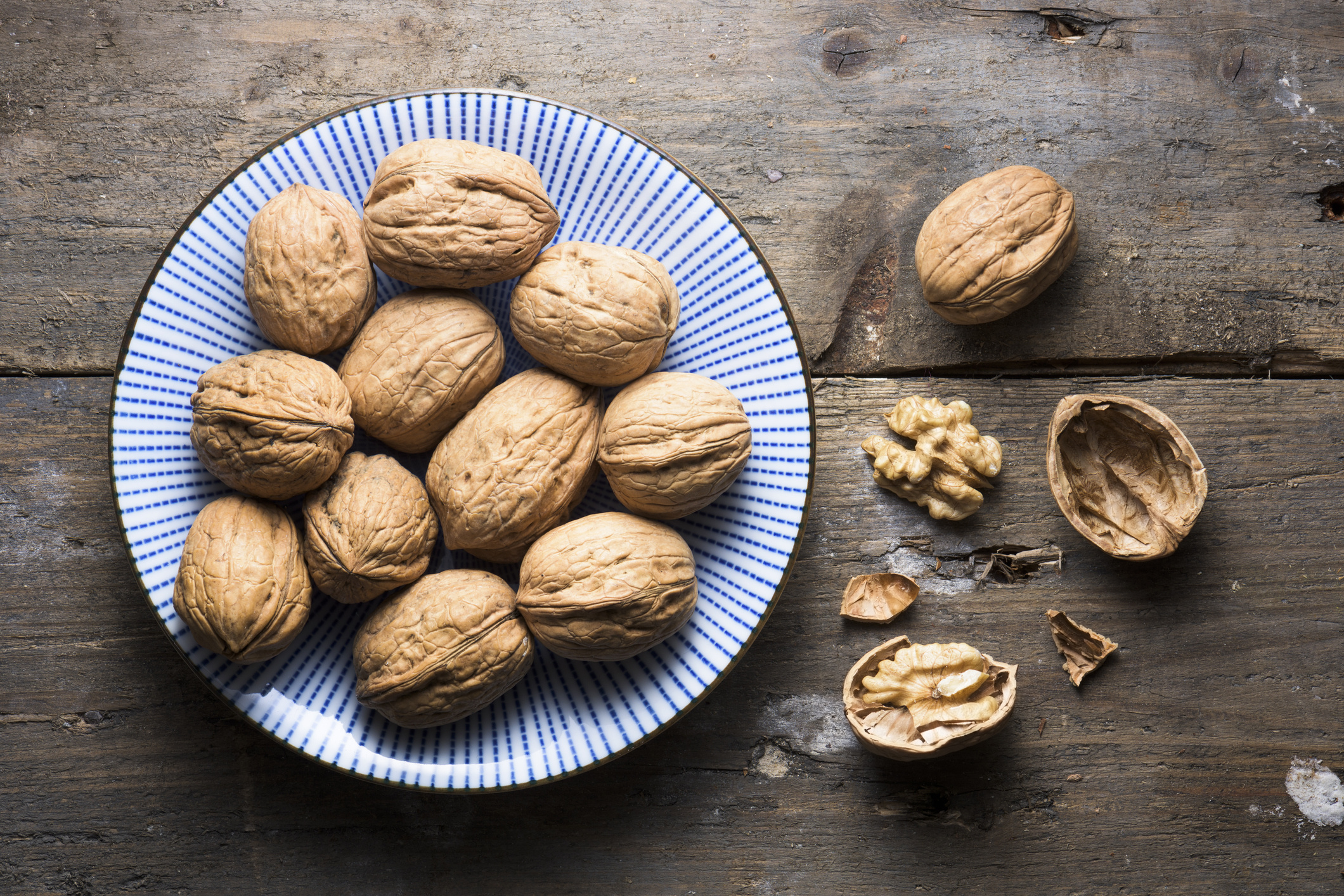 Walnuts (Food), Heart-healthy benefits, Omega-3 fatty acids, Nutritional value, 2120x1420 HD Desktop