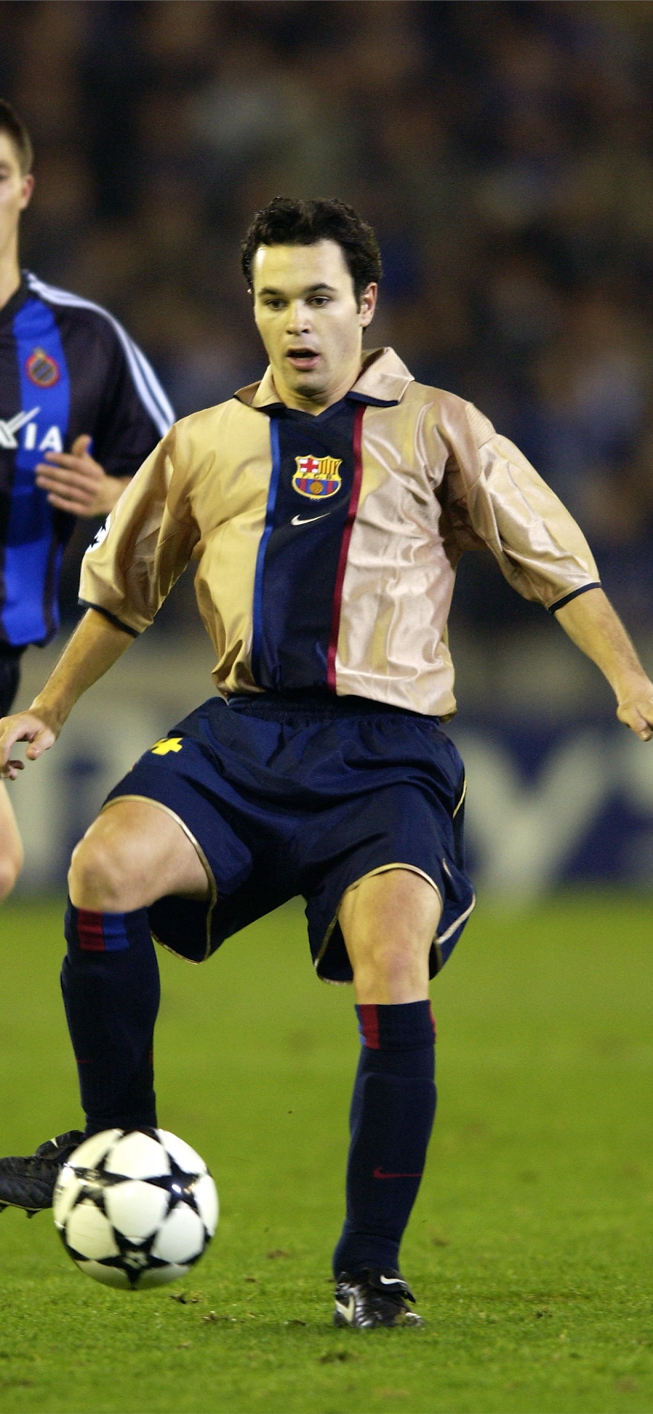 Andres Iniesta, Soccer legend, Barcelona FC, Celebrated career, 1290x2780 HD Handy