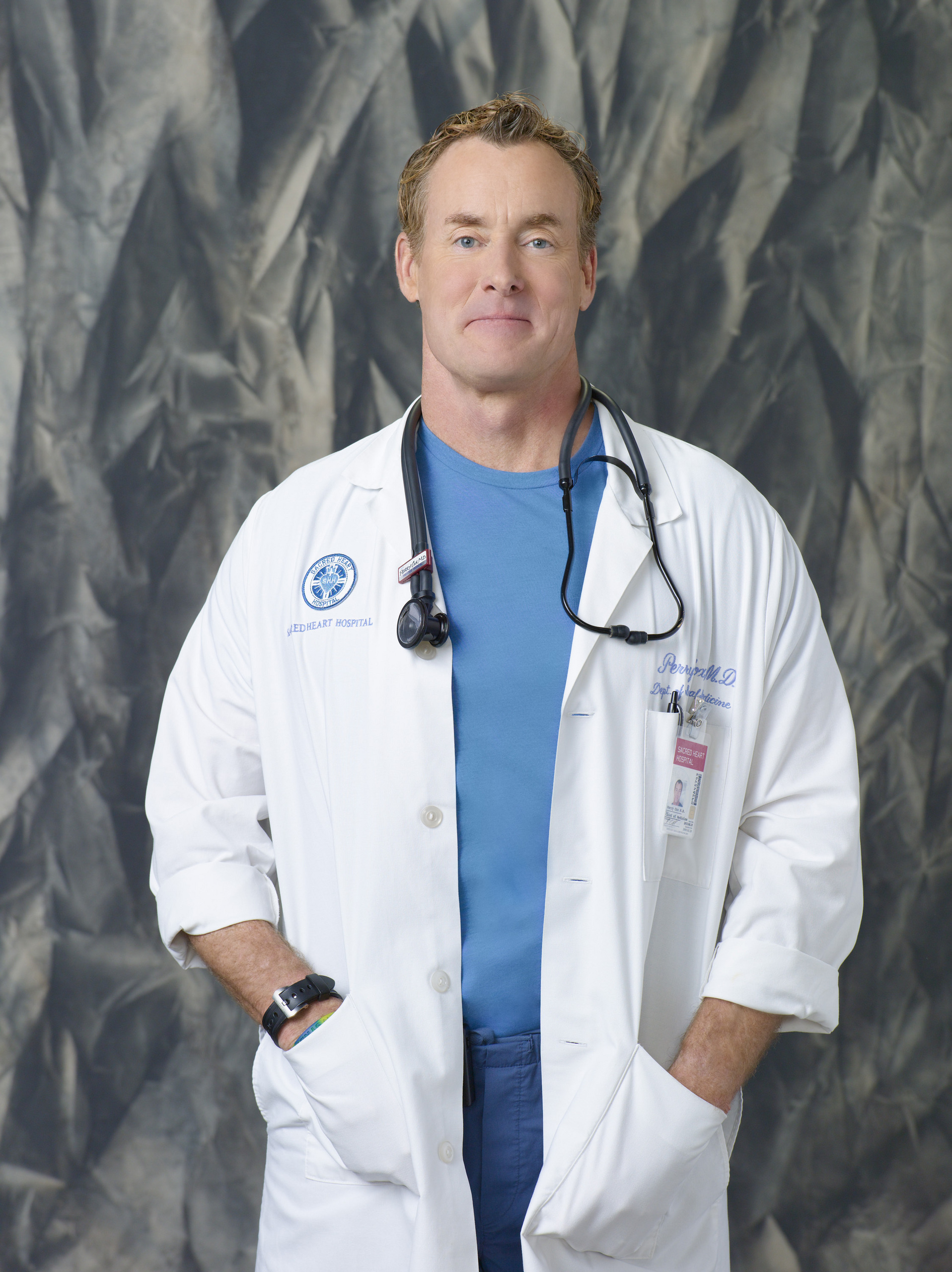 Scrubs (TV Series): John C. McGinley as Perry Cox, Routinely criticizes, patronizes, and calls J.D. female names. 1920x2560 HD Wallpaper.