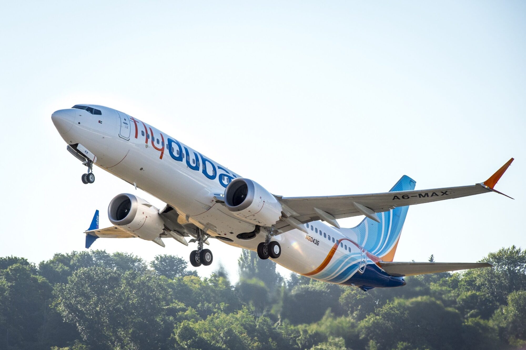 Flydubai Boeing 737 MAX, Passenger service, Aircraft return, Flight experience, 2000x1340 HD Desktop