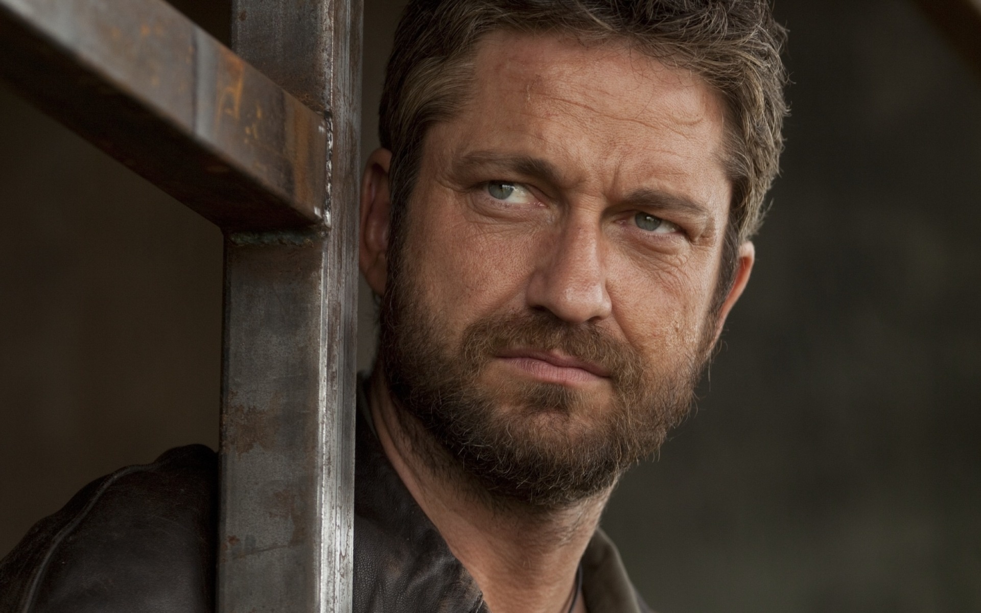 Gerard Butler: An actor and film producer from Scotland. 1920x1200 HD Wallpaper.