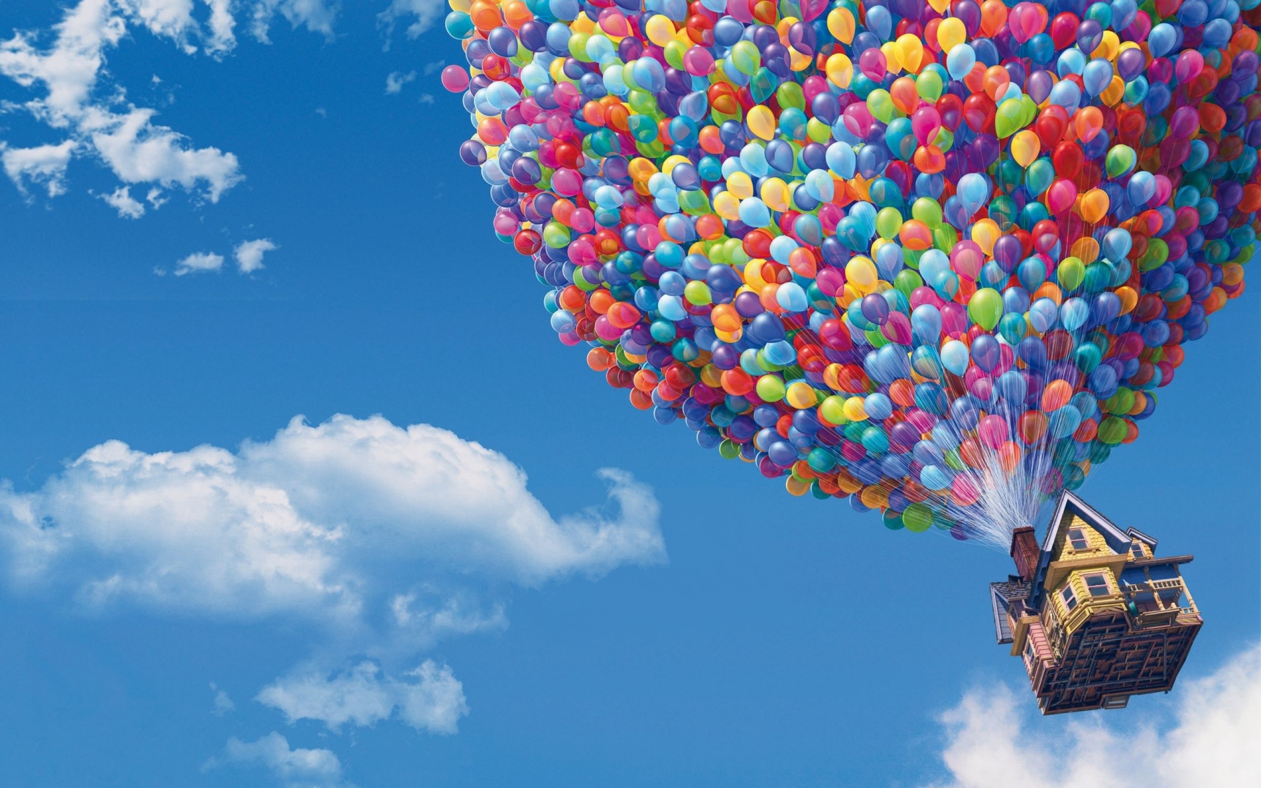 Cluster Ballooning: On their way to Paradise Falls, Up (2009), American computer-animated film. 2560x1600 HD Background.