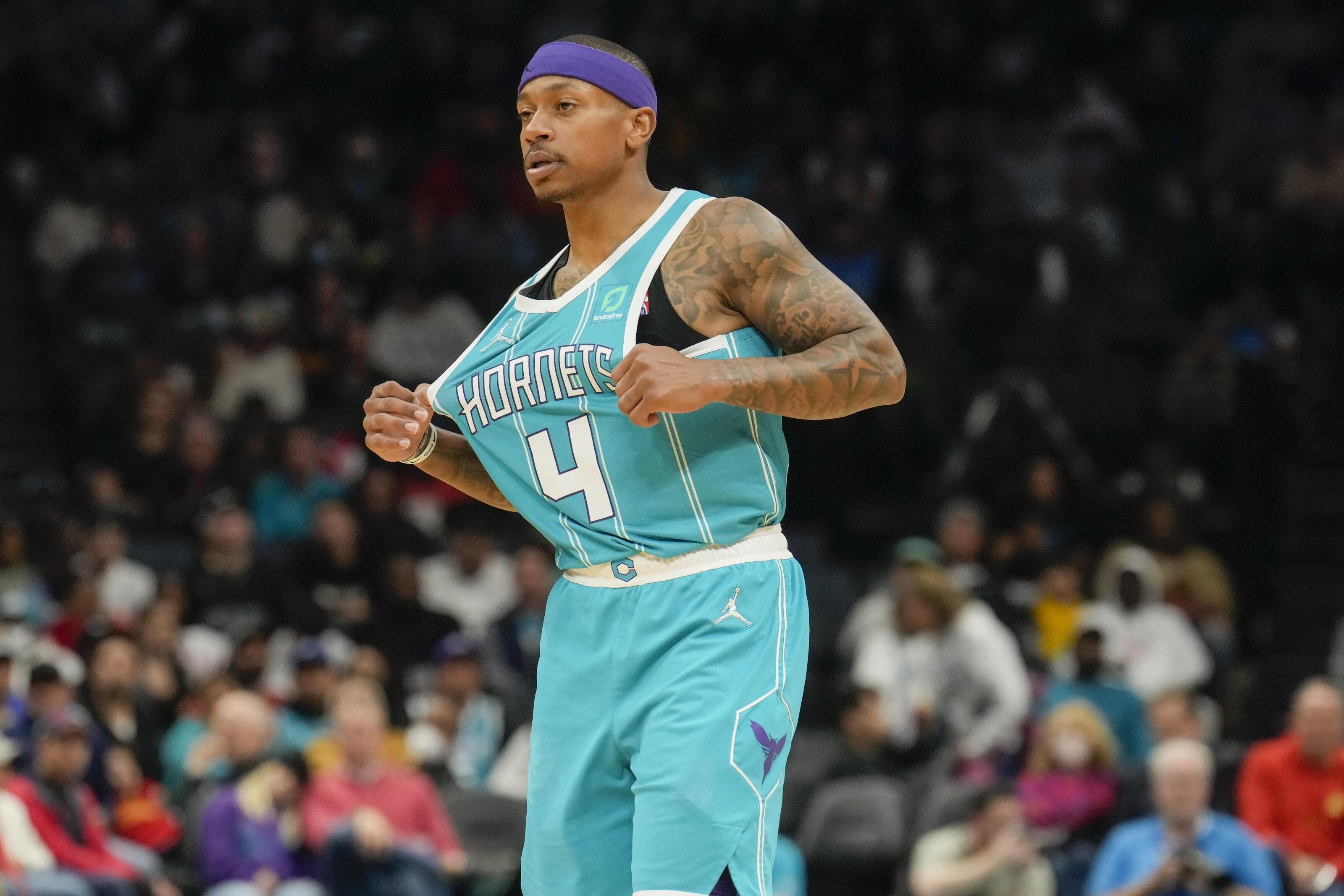 Isaiah Thomas, New home with Hornets, Charlotte Hornets, Found, 3200x2140 HD Desktop