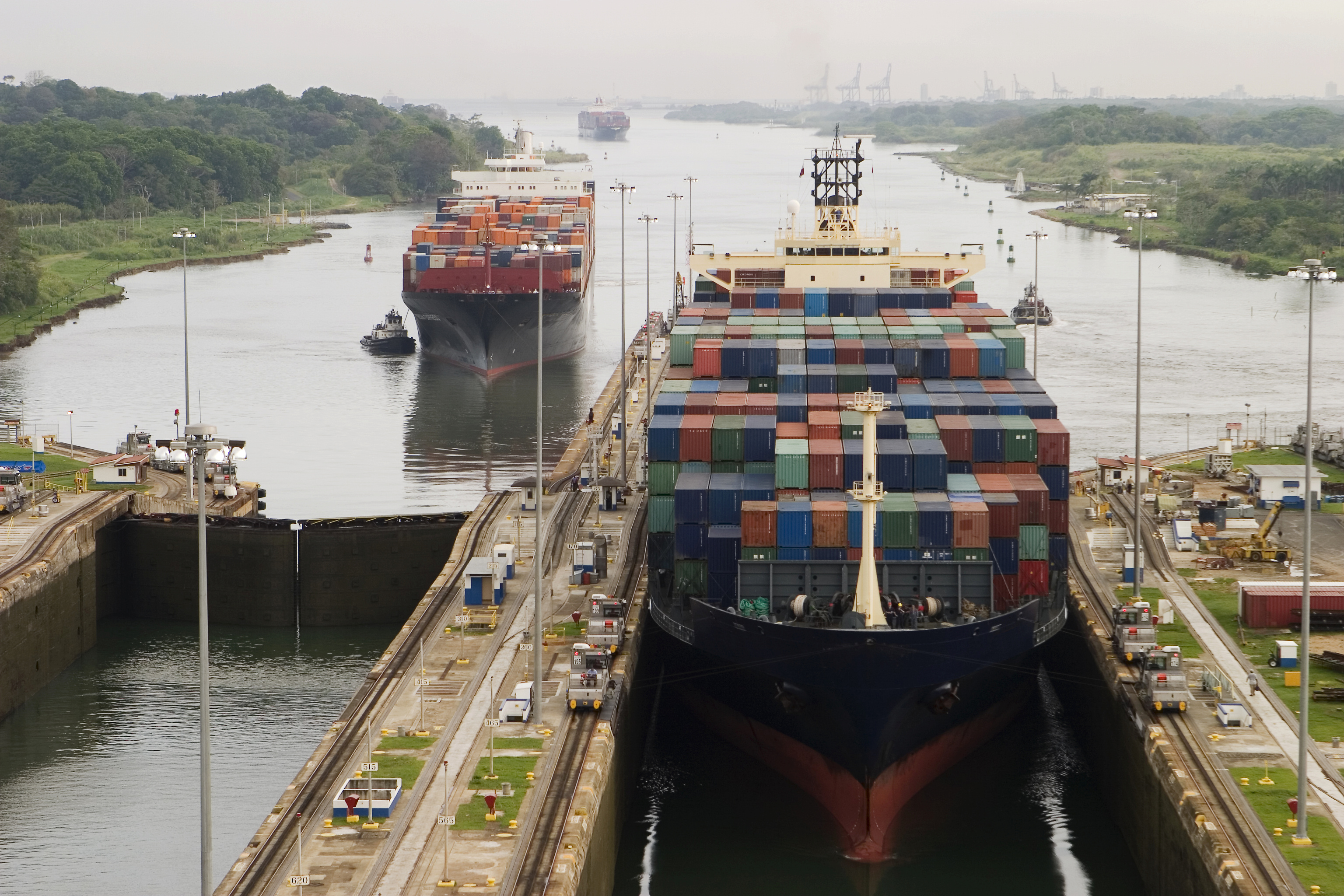 Just-in-time arrival, Stormgeo, Navigating the Panama Canal, Smooth sailing, 3080x2050 HD Desktop